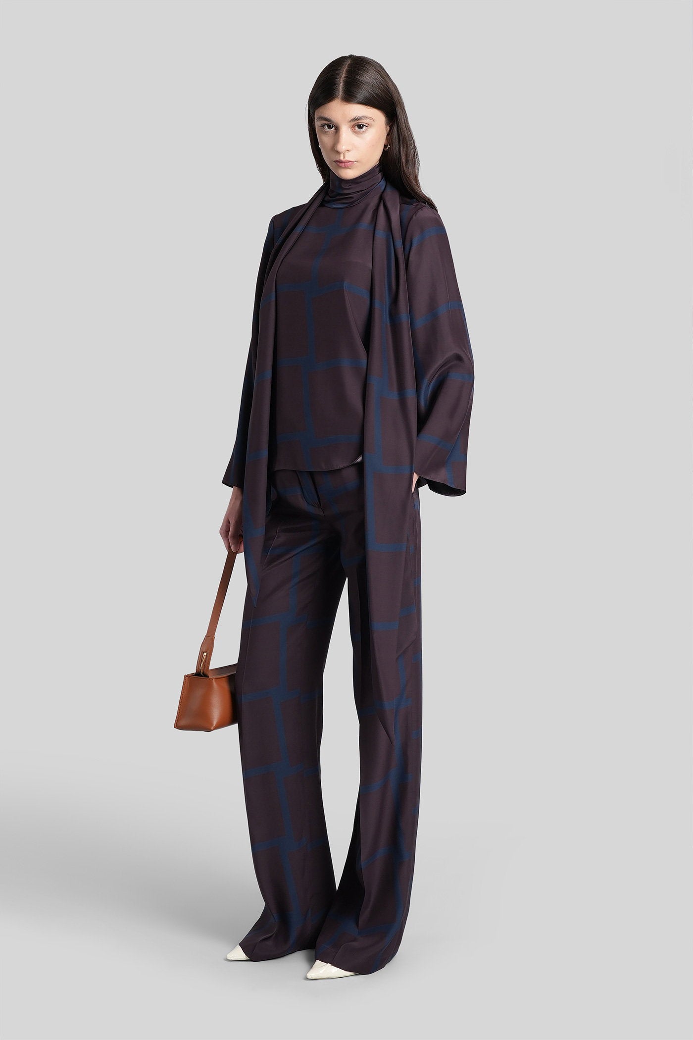 Valerie pant in bordeaux silk Abbigliamento