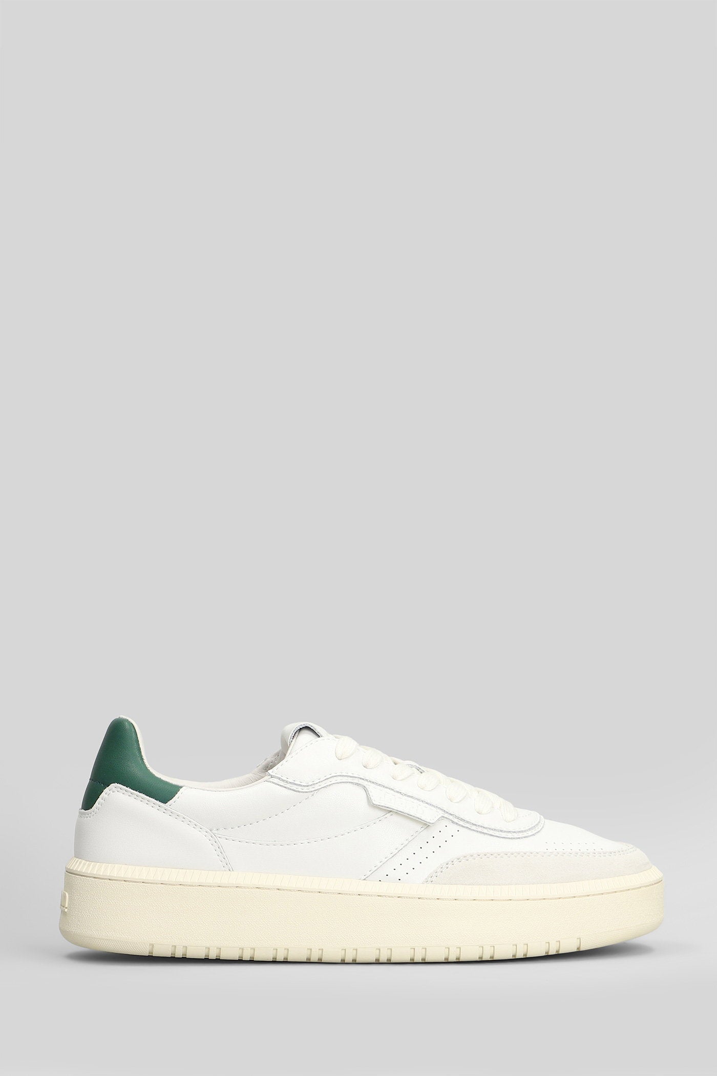 Sneakers in white suede and leather Scarpe