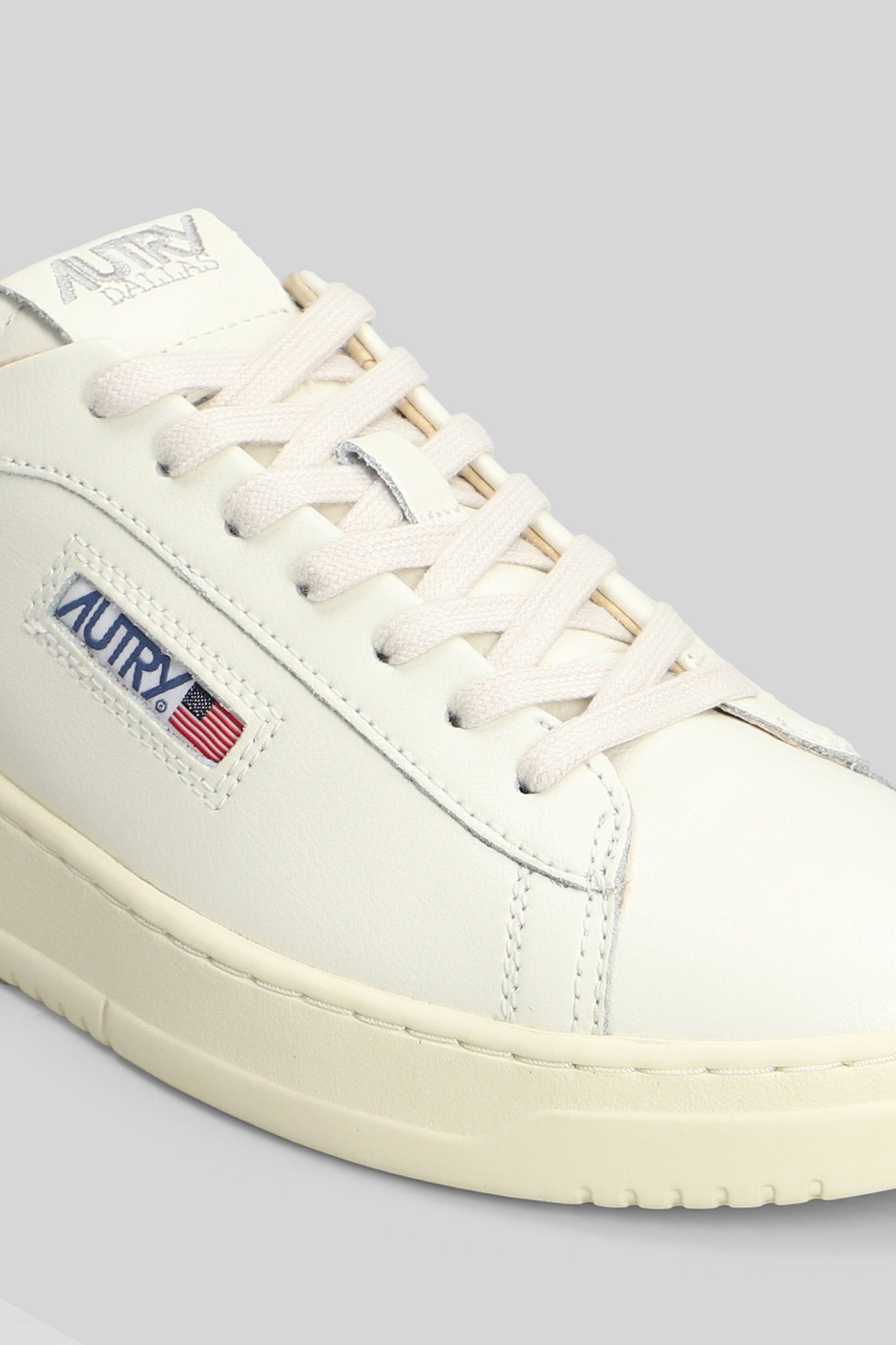 Dallas low Sneakers in white leather Scarpe