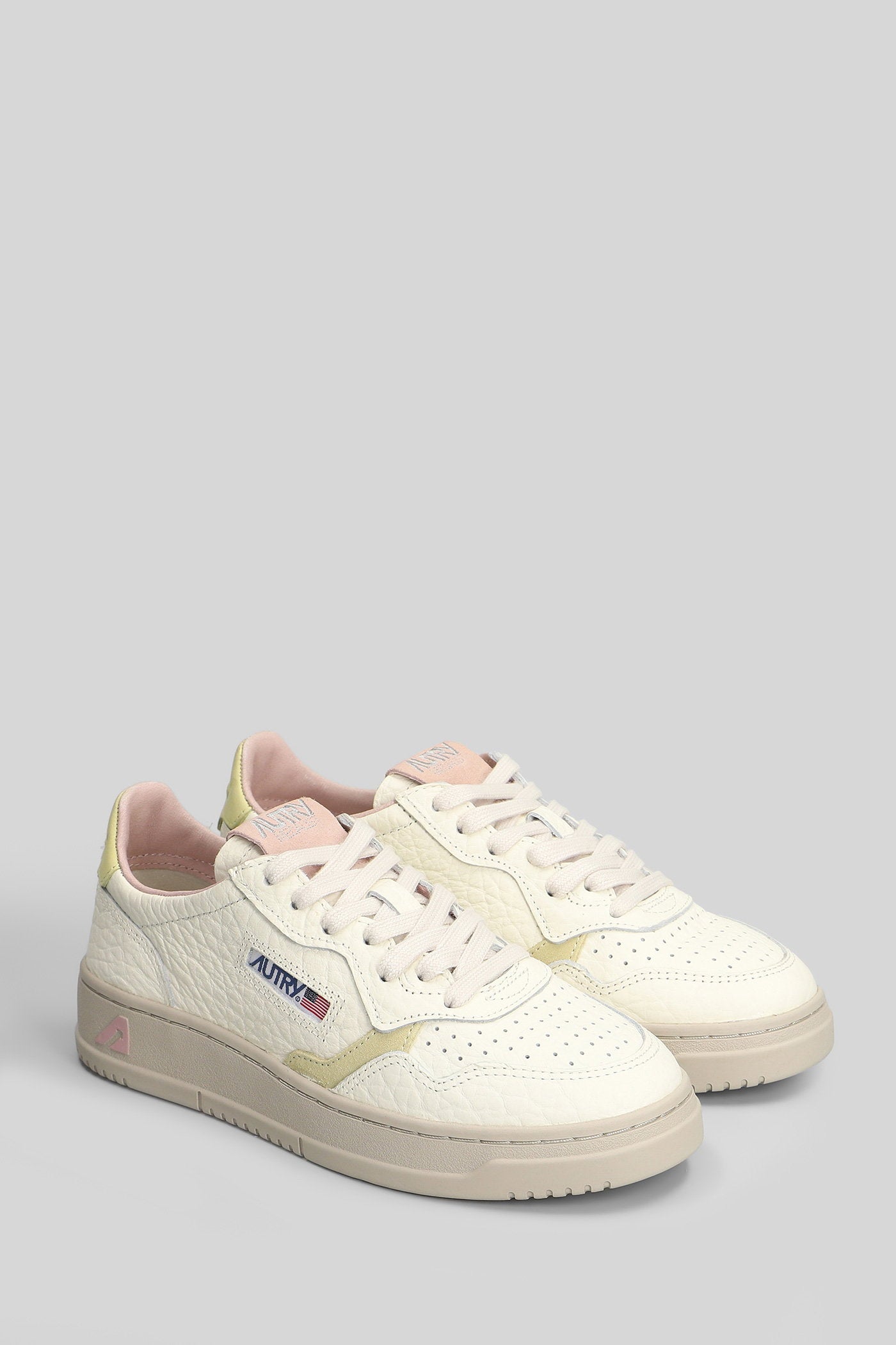 Medalist Low Sneakers in white leather Scarpe