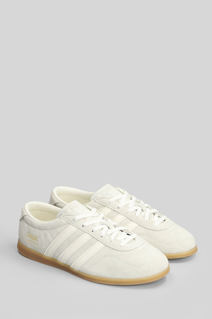 Gazelle Lo Pro Sneakers in beige suede Scarpe