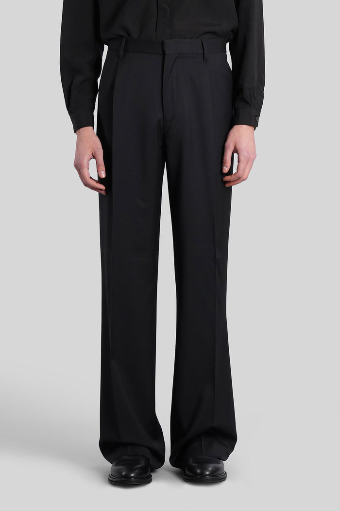 Pants in black wool Abbigliamento
