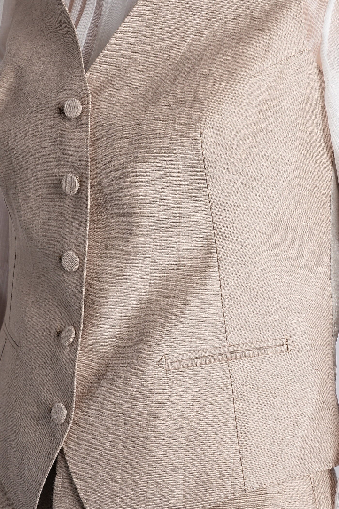 Gail Vest in taupe linen Abbigliamento