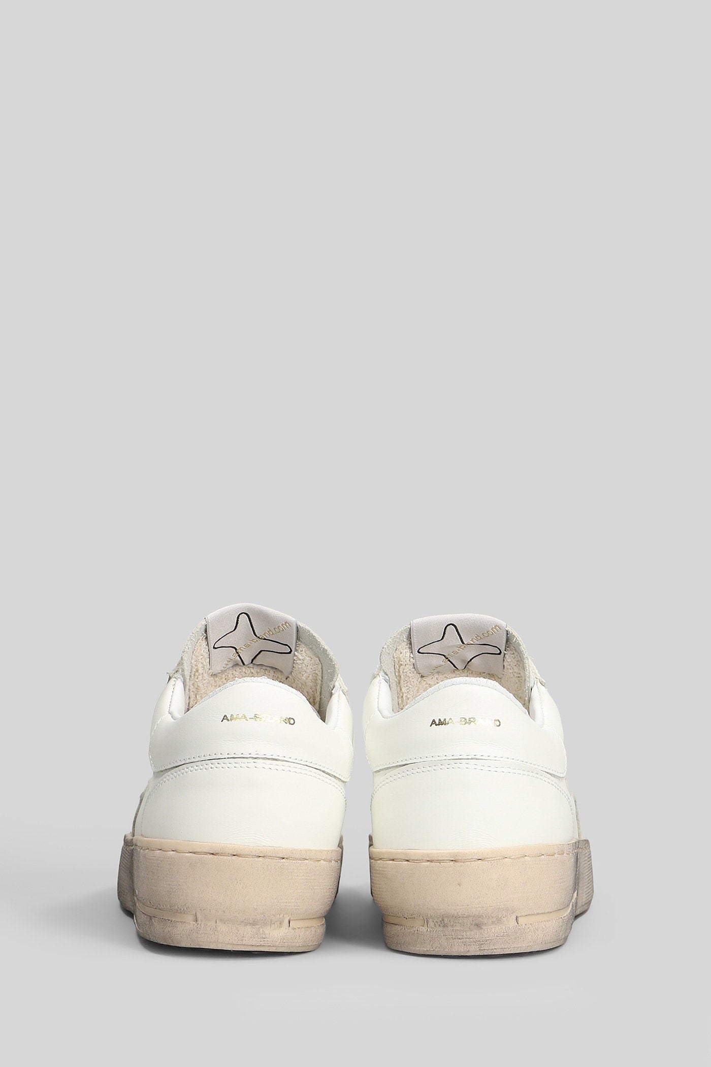 Sneakers in white leather Scarpe