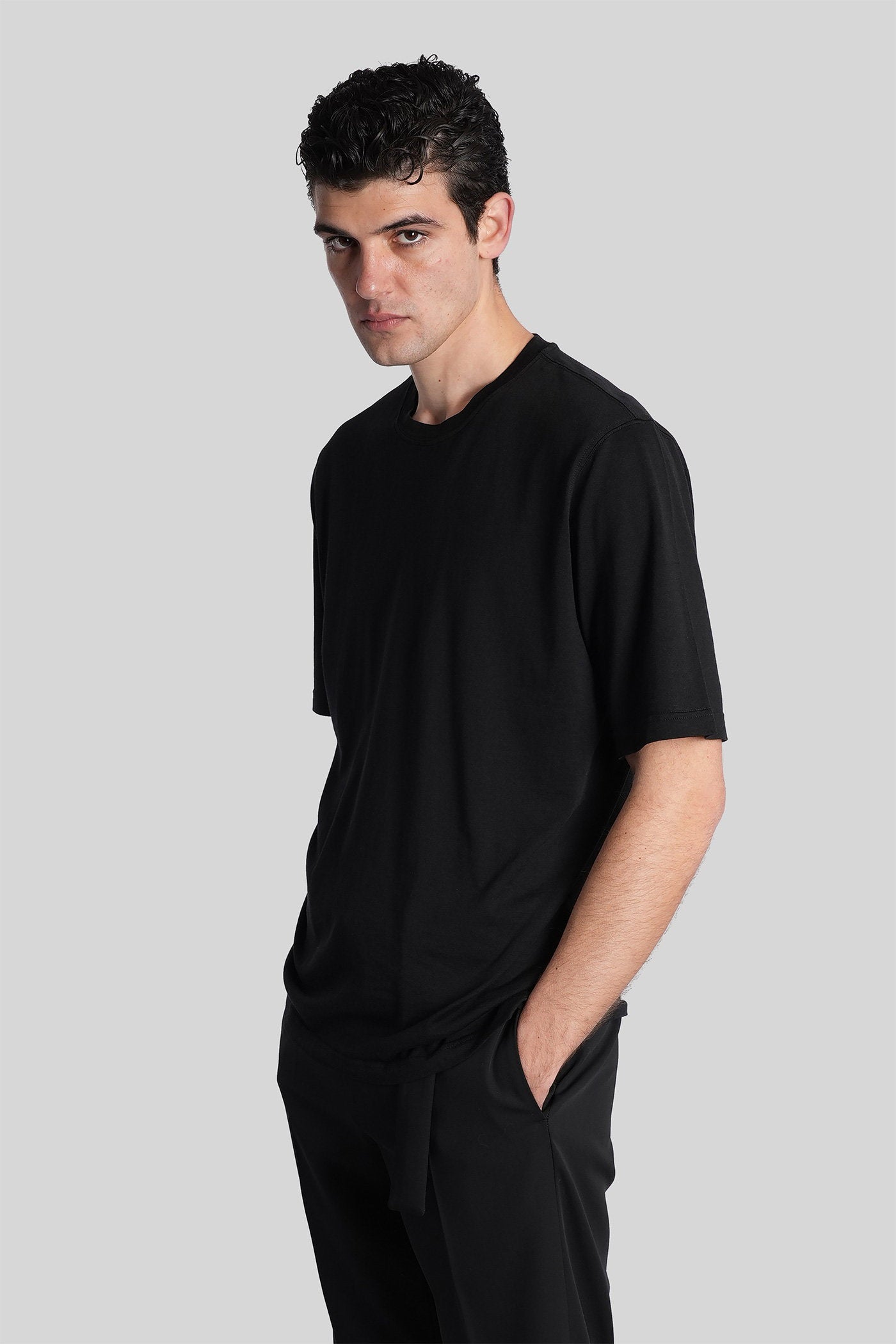 T-Shirt in black cotton Abbigliamento