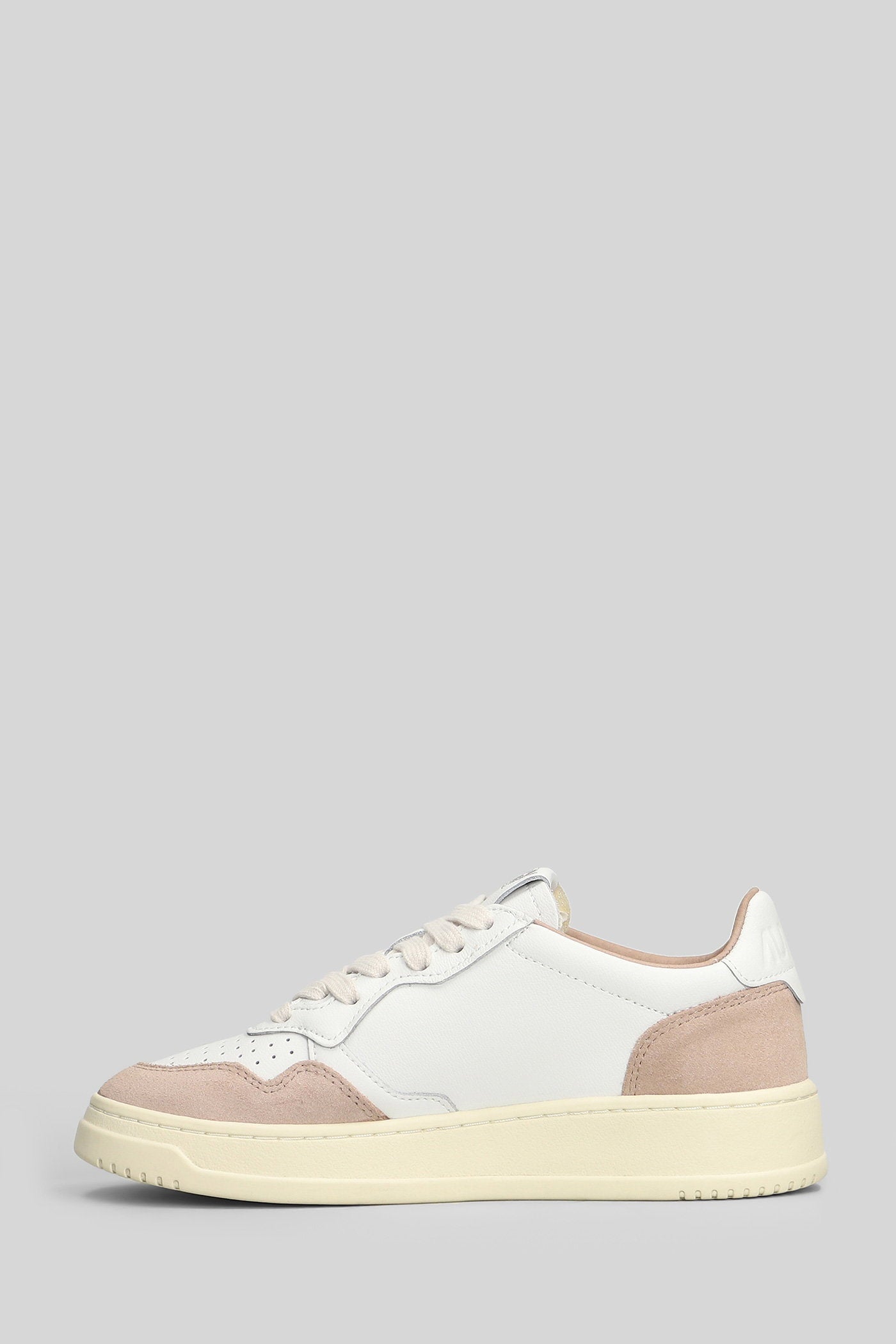 Medalist Low Sneakers White Suede And Leather Scarpe