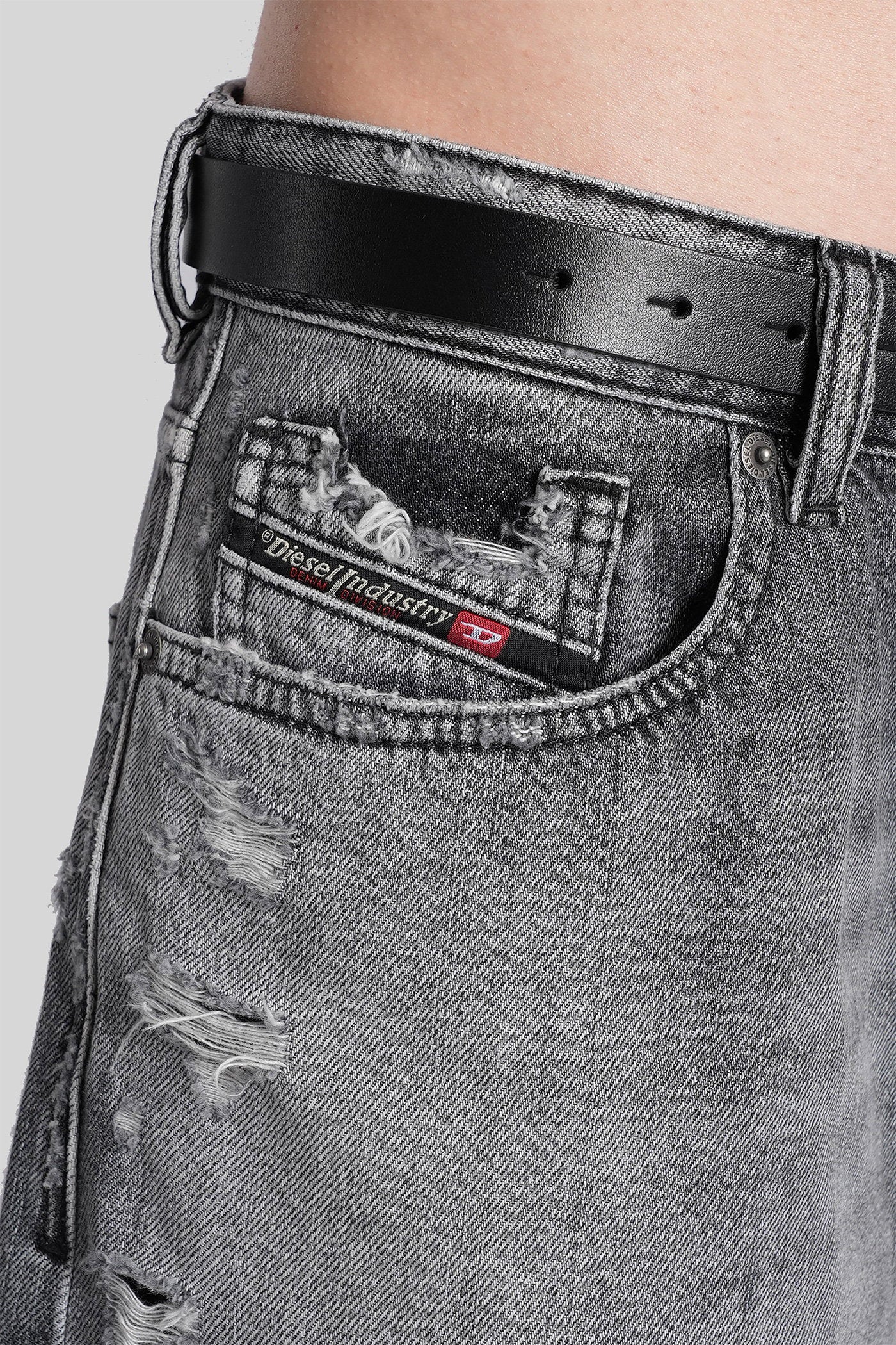 De-sire-short Shorts in black denim Abbigliamento
