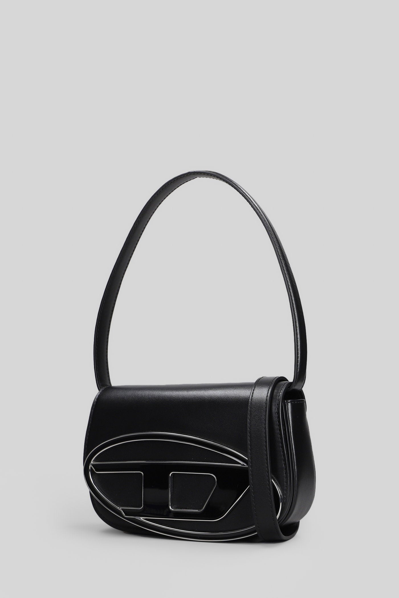 1dr Shoulder bag in black leather Borse