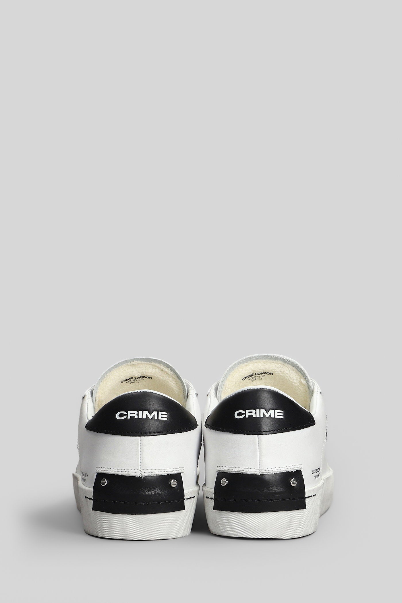 Distressed Sneakers in white leather Scarpe