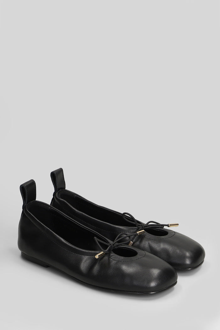Rosalind Ballet flats in black leather Scarpe