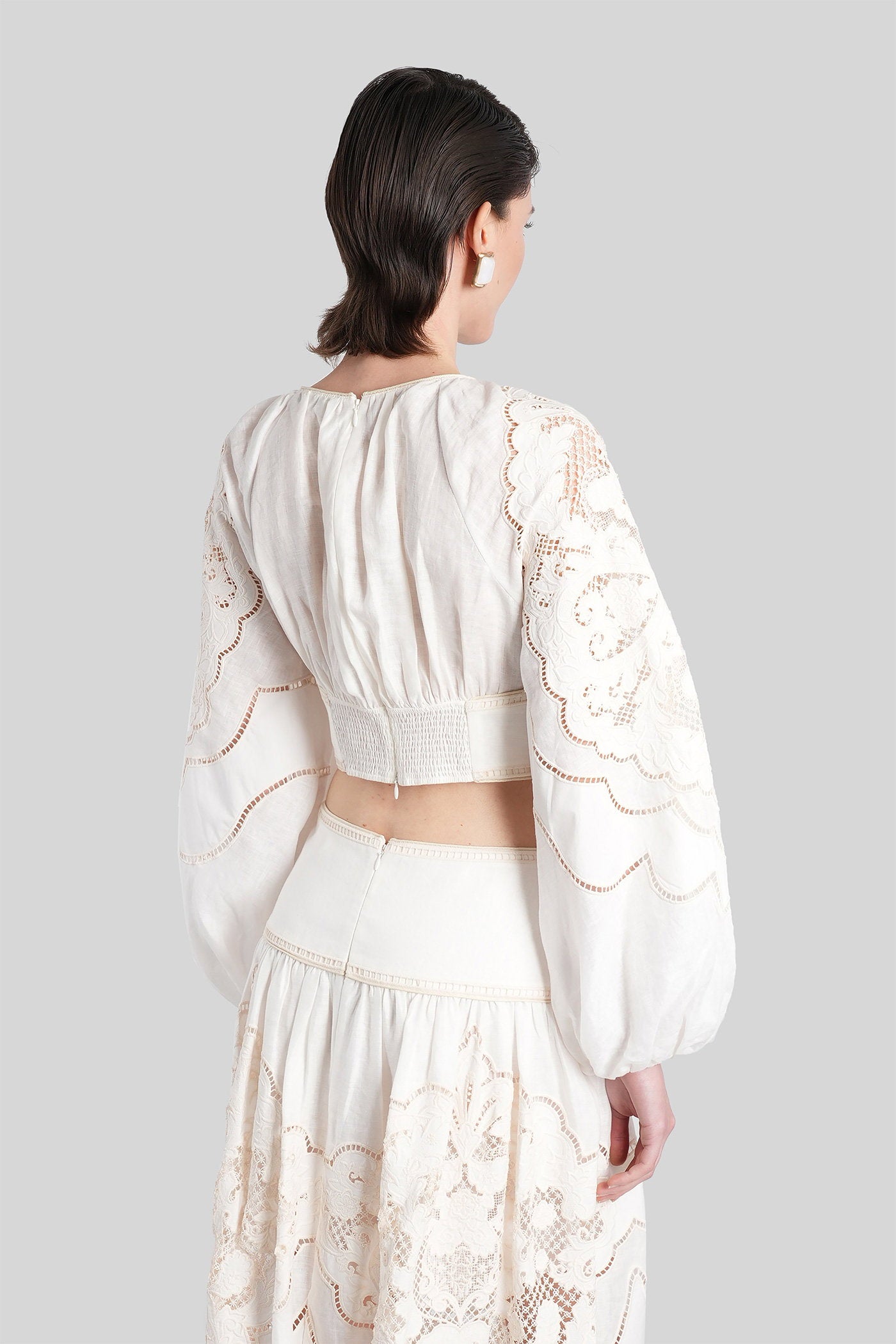 Topwear in white linen Abbigliamento