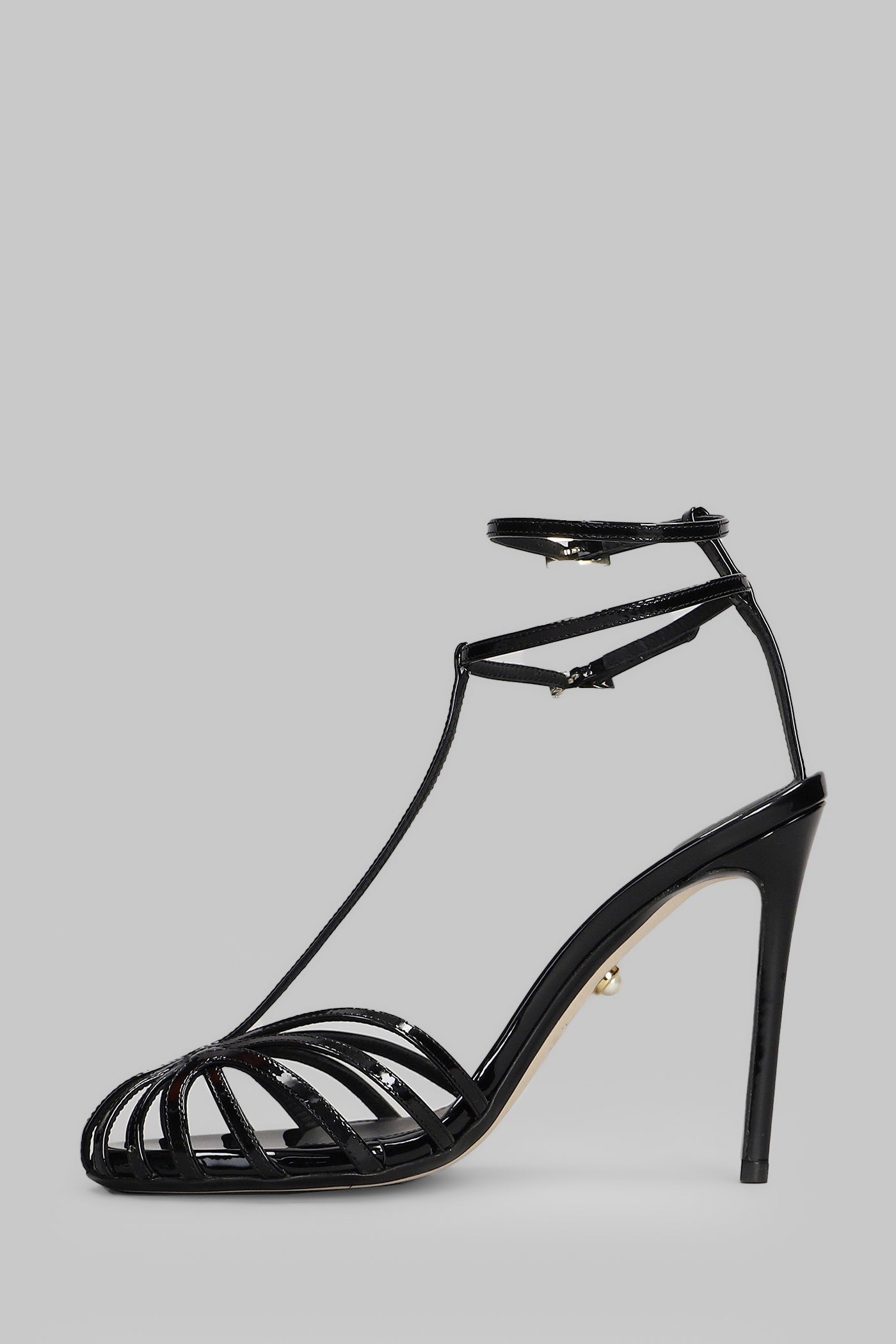 Stella 110 Sandals in black patent leather Scarpe