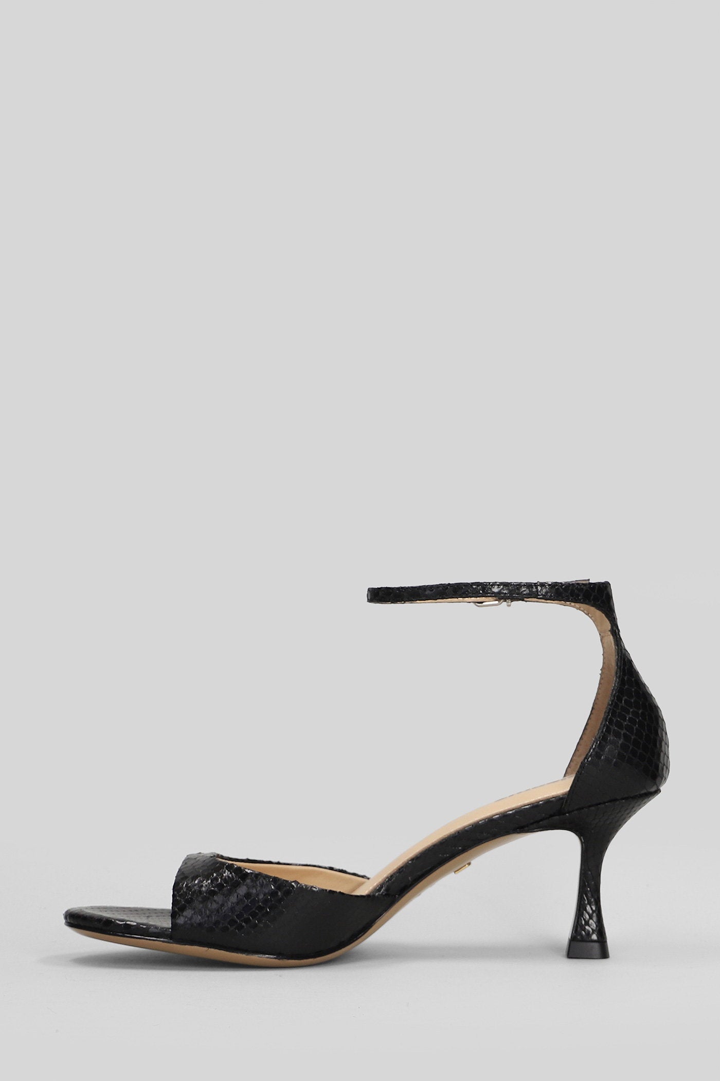 Kumala 65 Sandals Black Leather Scarpe