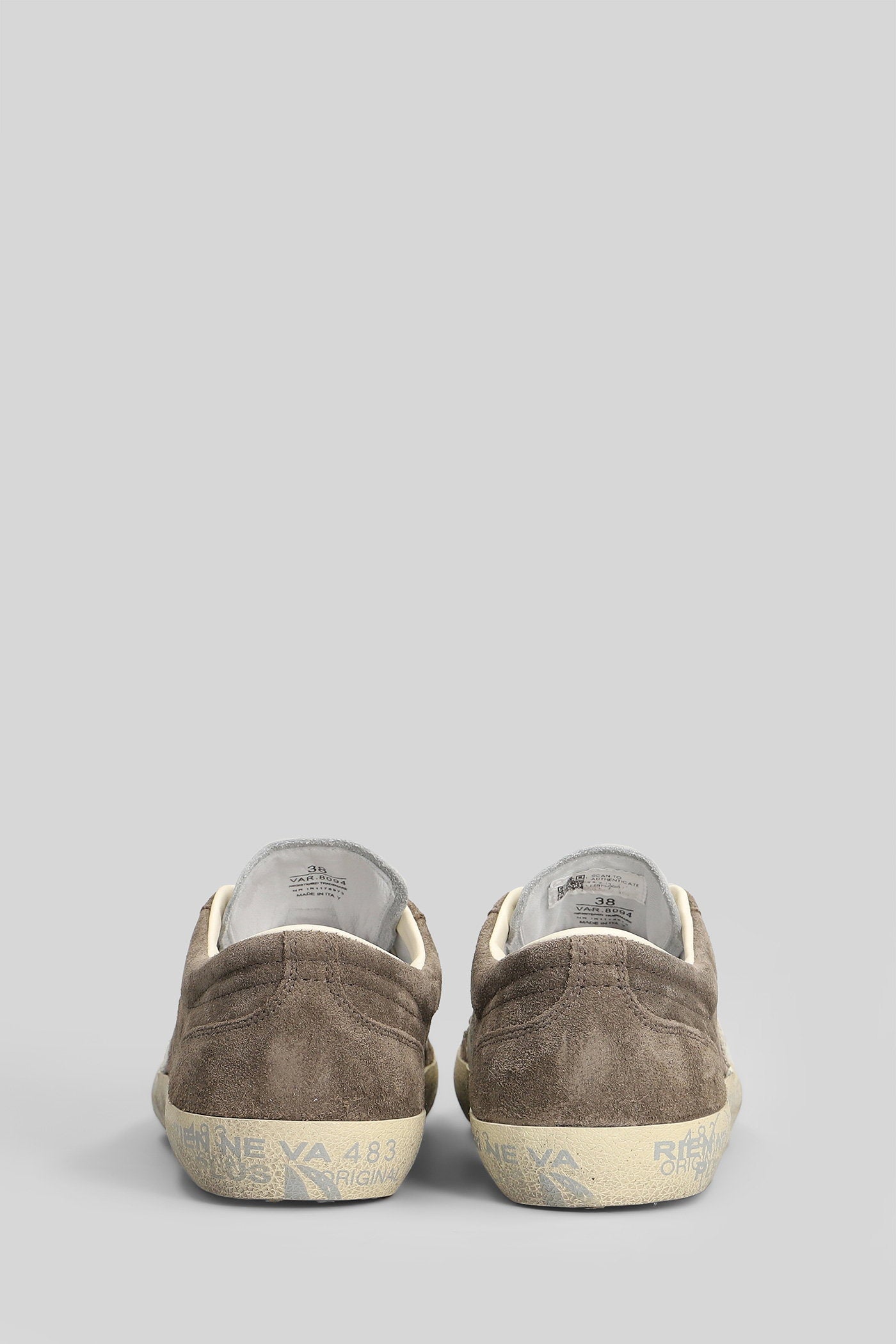 David Sneakers Taupe Suede Scarpe