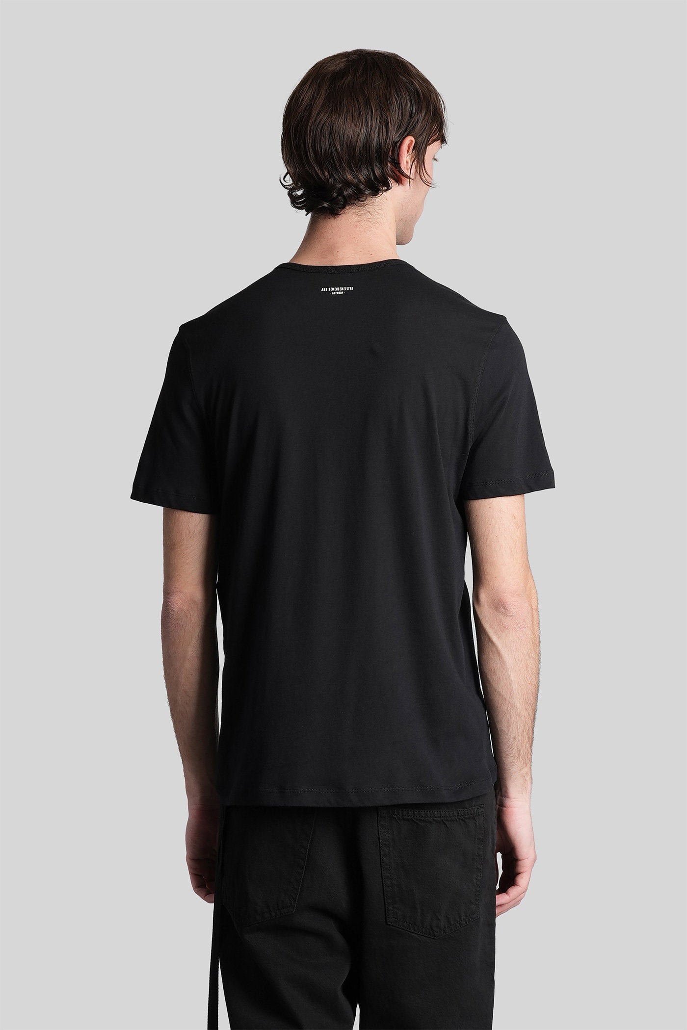 Baptist T-Shirt In Black Cotton Abbigliamento