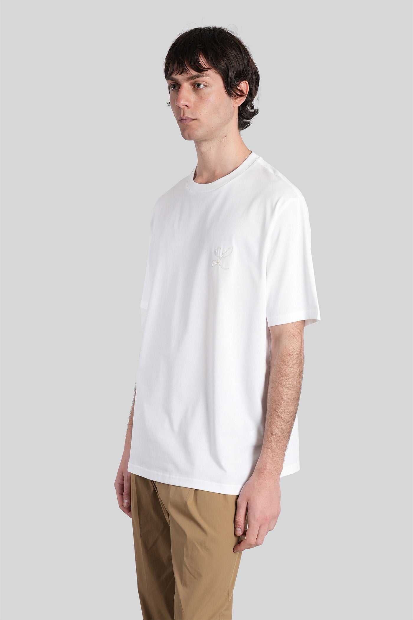 B253 T-Shirt White Cotton Abbigliamento