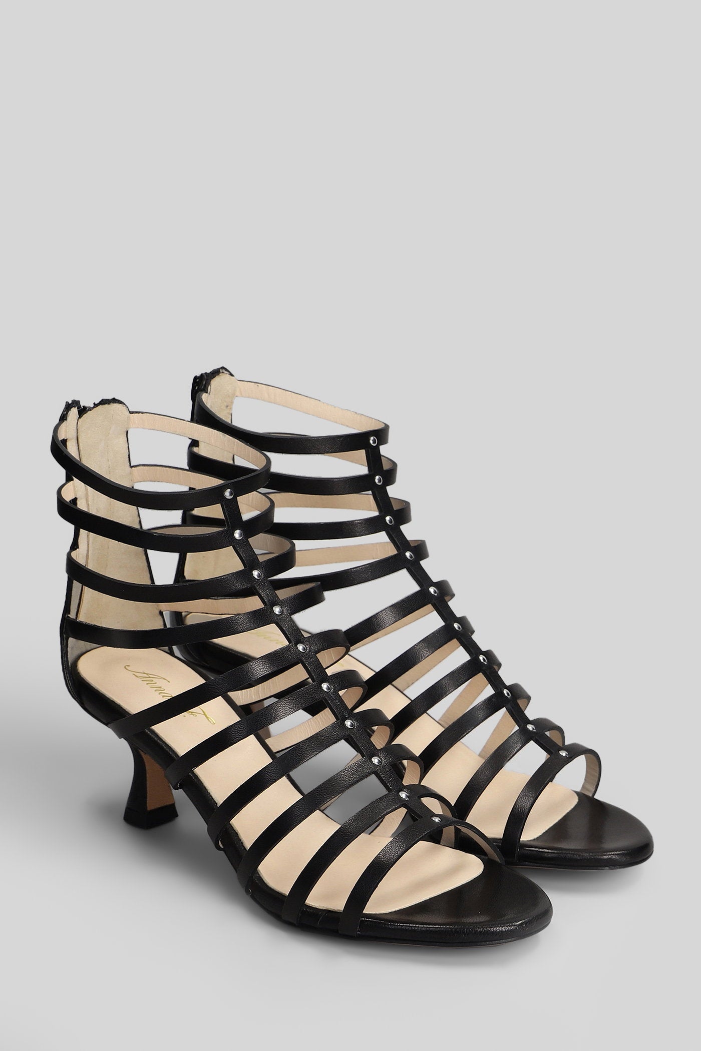 Sandals In Black Leather Scarpe