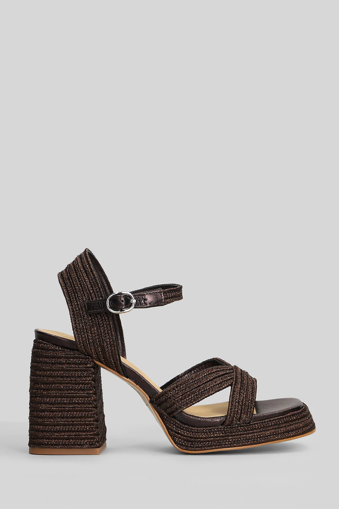 Valle-142 Sandals Brown Leather And Fabric Scarpe