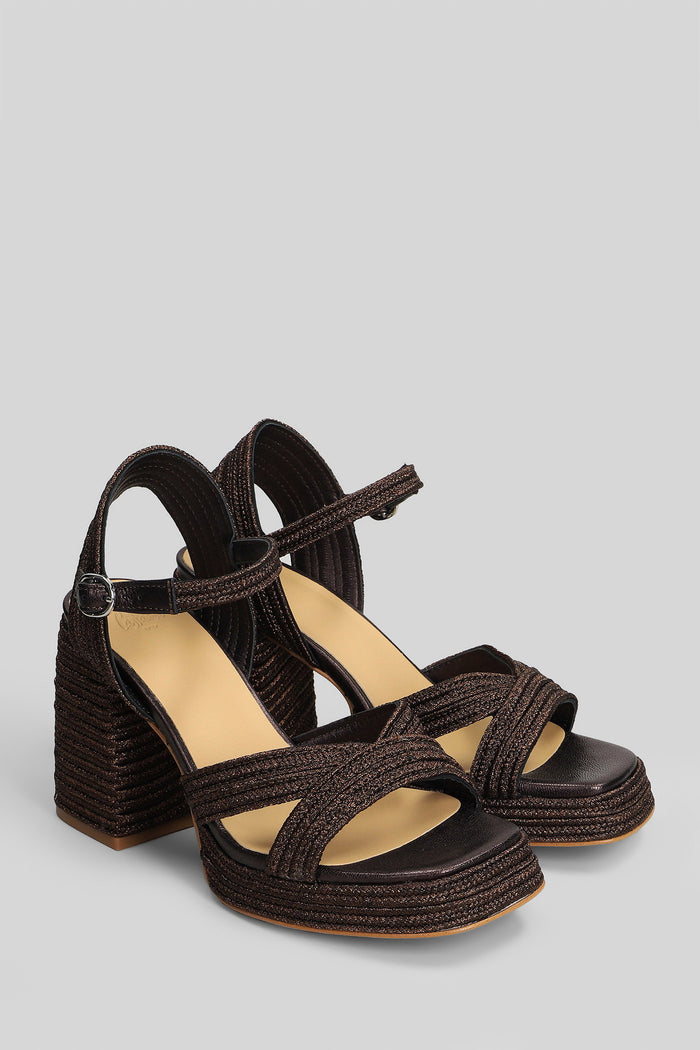 Valle-142 Sandals Brown Leather And Fabric Scarpe
