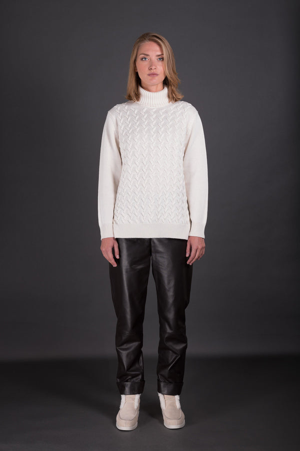 Moorer Womens White Cable Knit Sweater Clothing