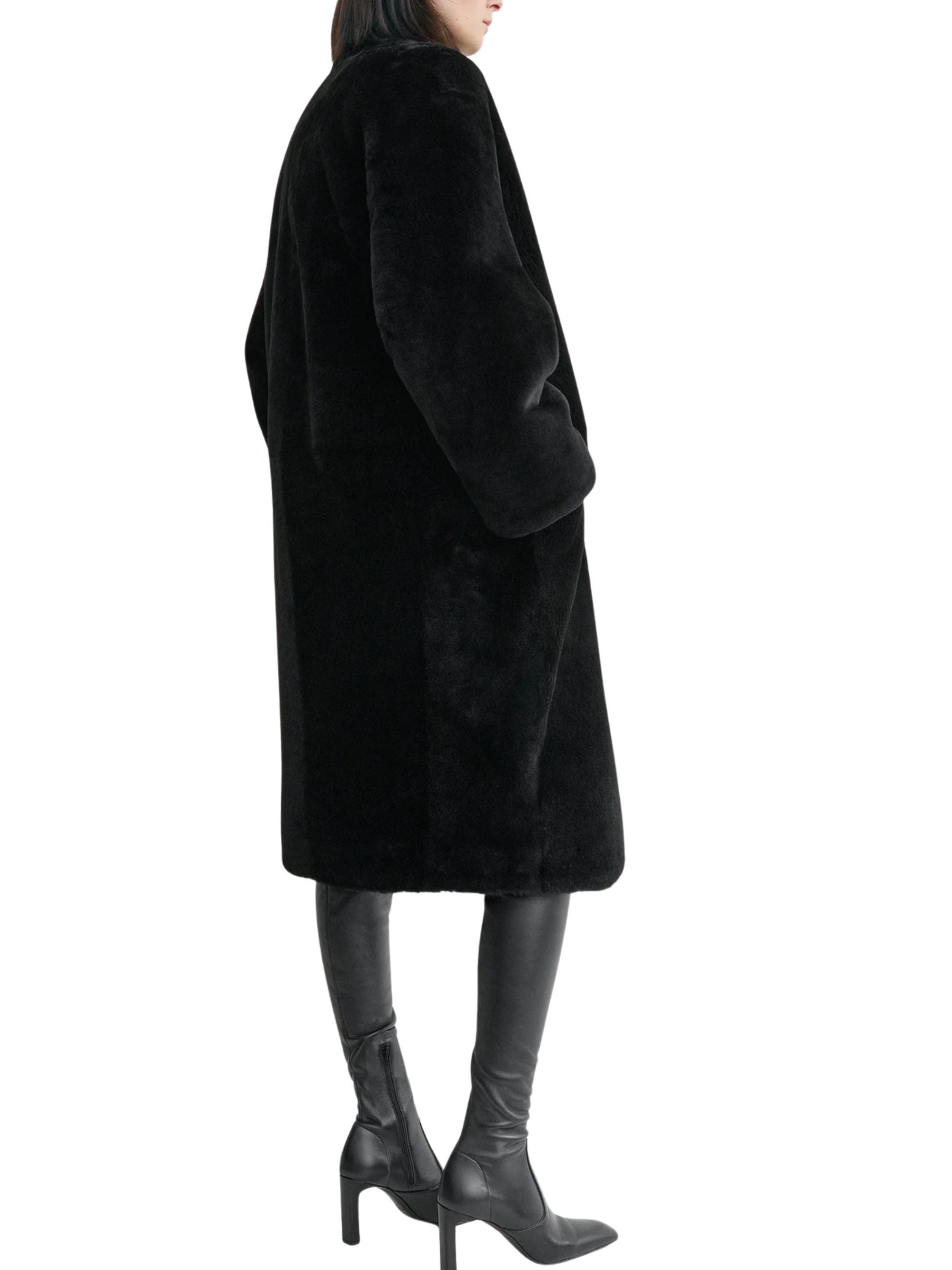 Toteme Coats Black Lamb Leather