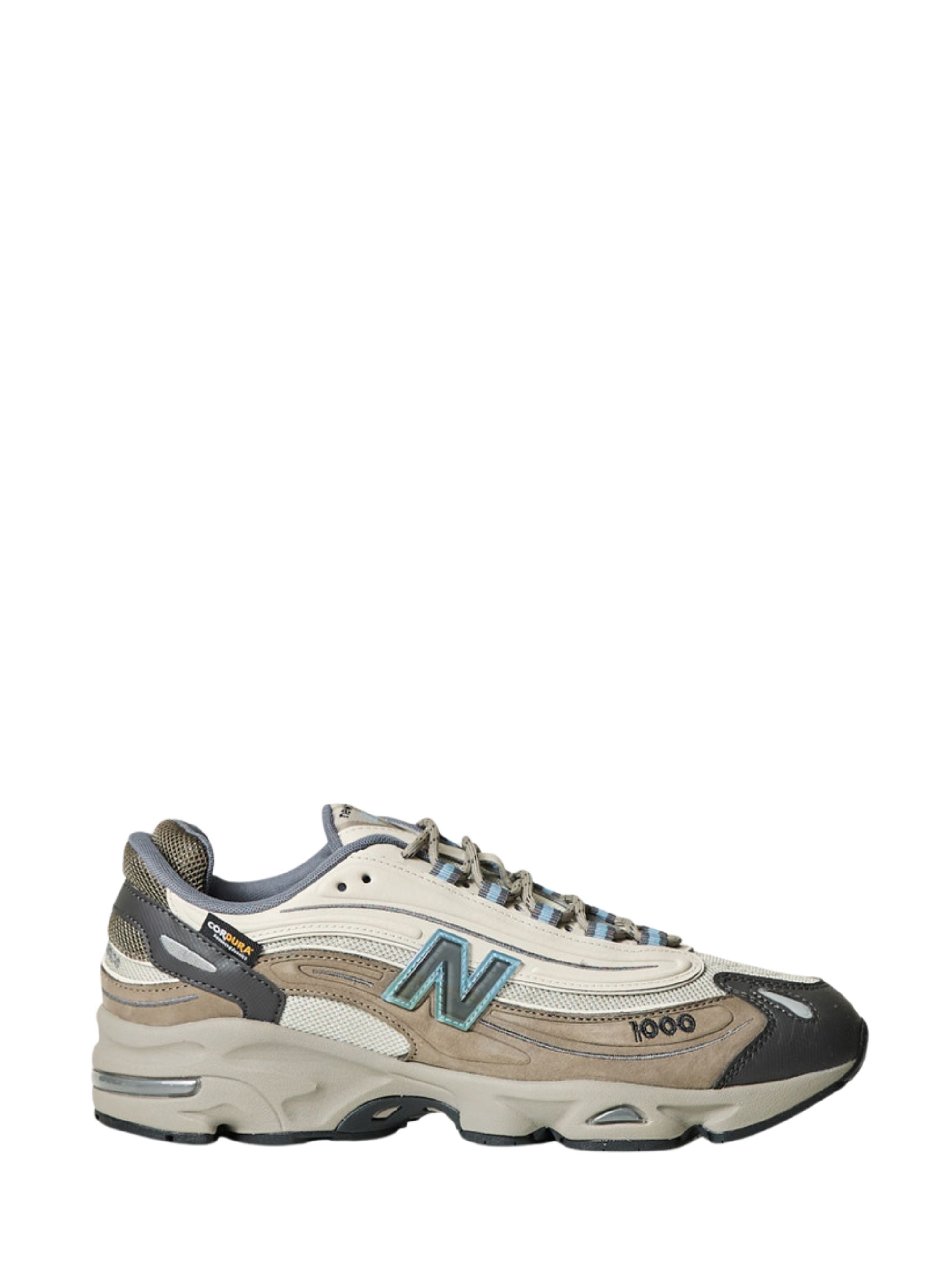 New Balance Sneakers Beige Suede Cordura