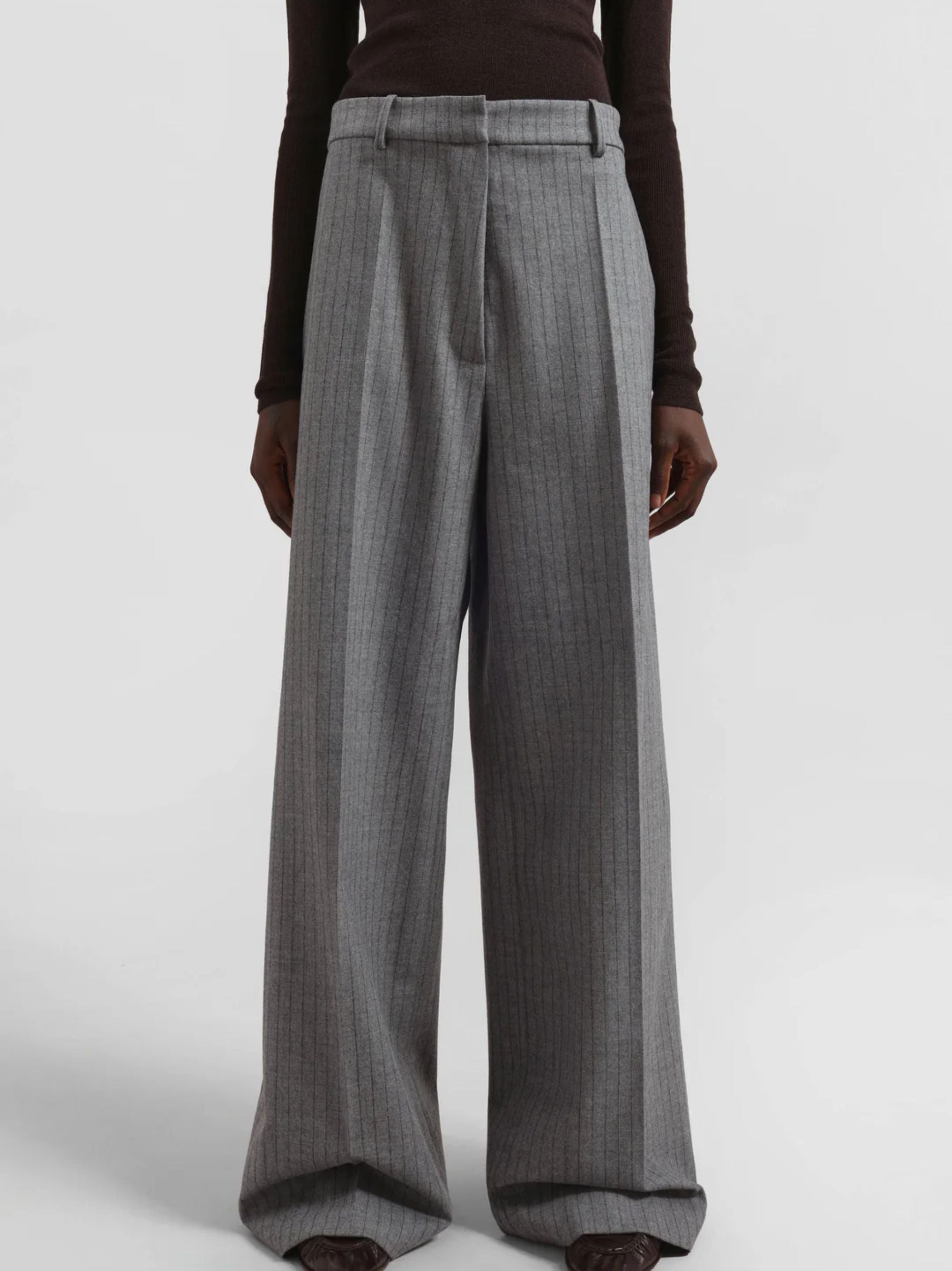 The Frankie Shop Trousers Grey Wool Elastane