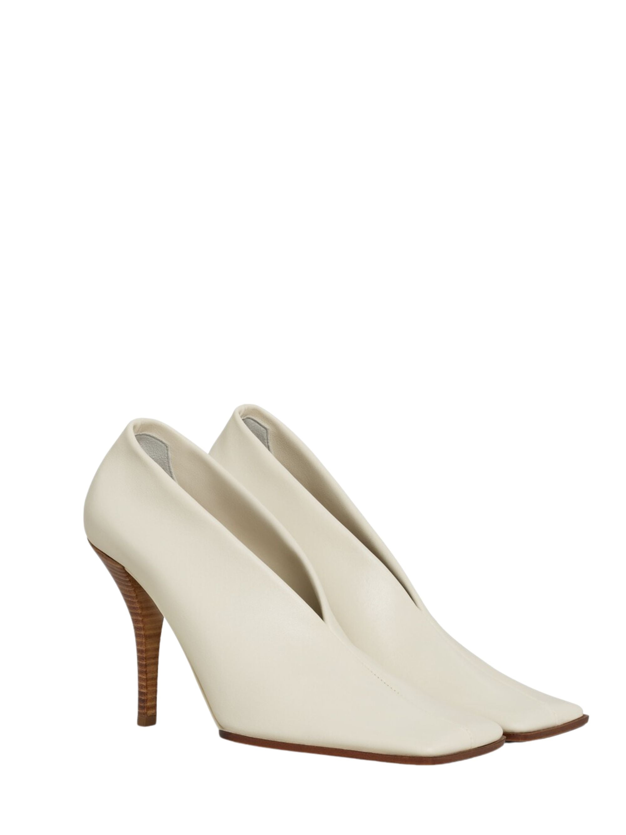 Alaia High Heel Shoes Beige Lambskin