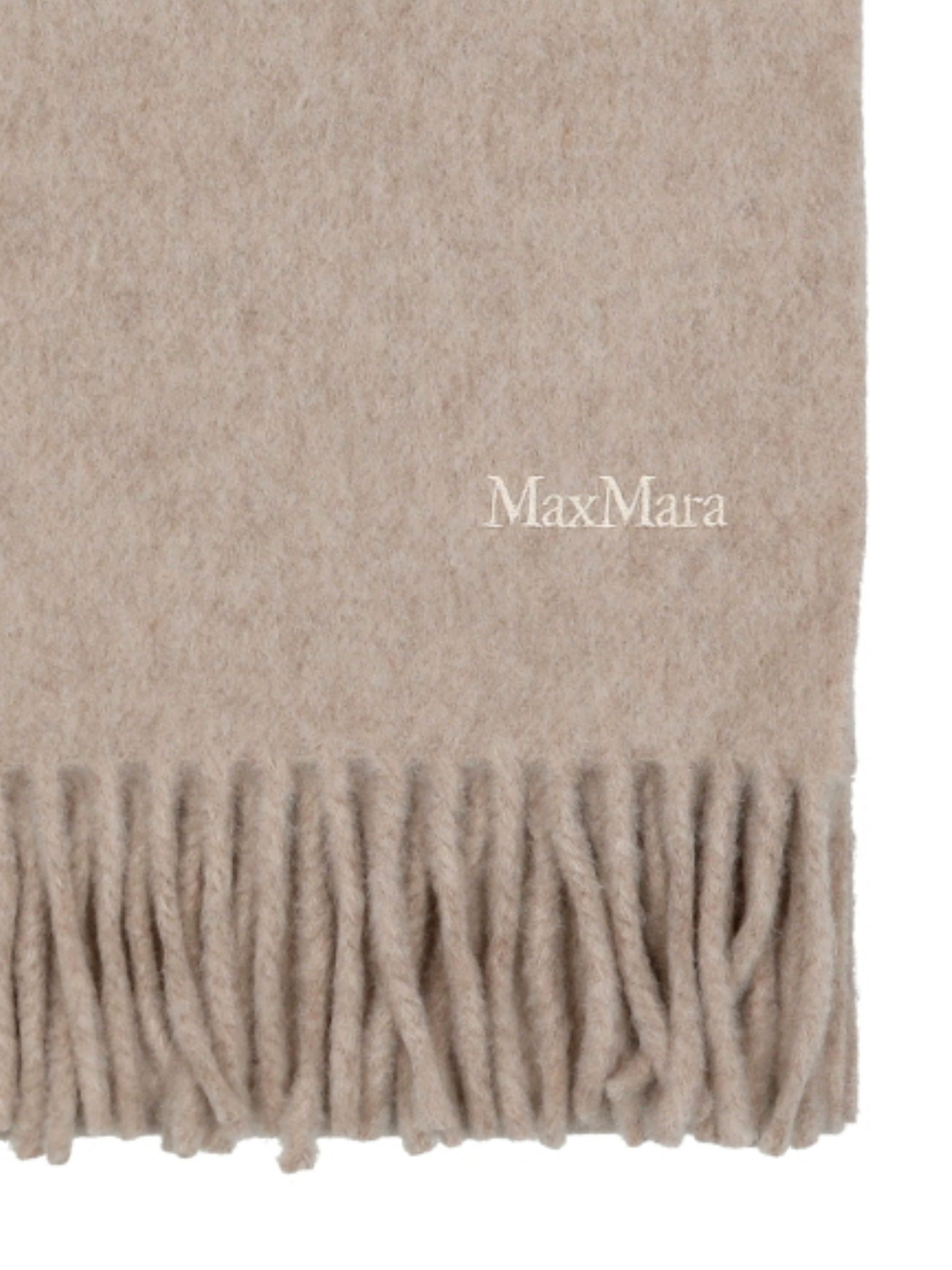 Max Mara Scarfs Beige Wool