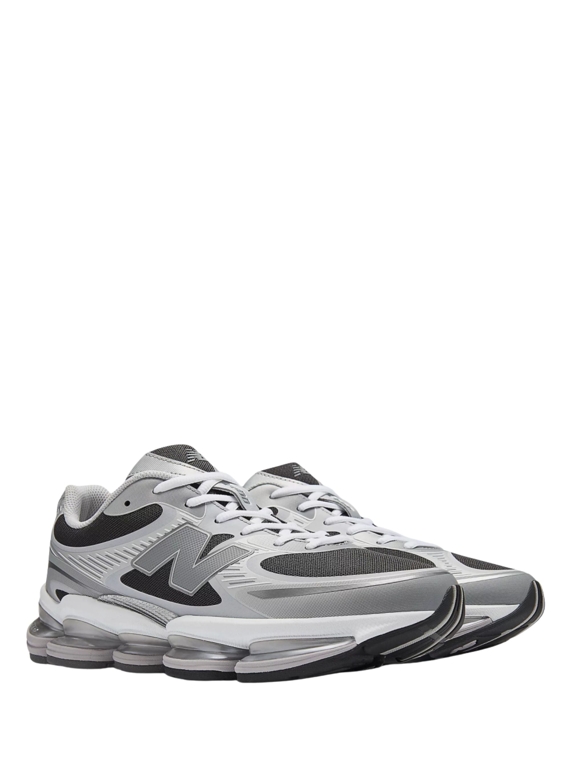New Balance Sneakers Silver Synthetic Mesh