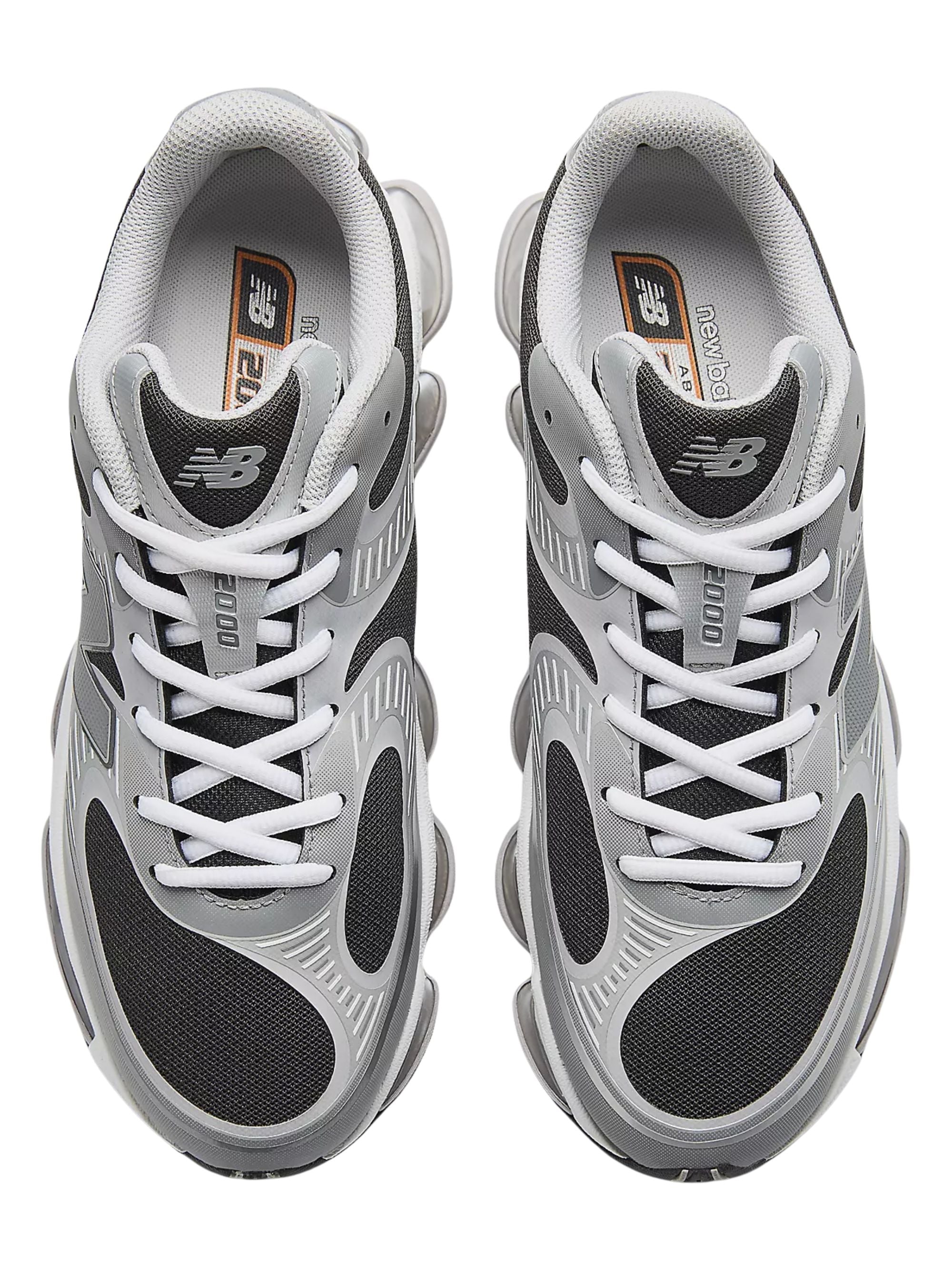 New Balance Sneakers Silver Synthetic Mesh