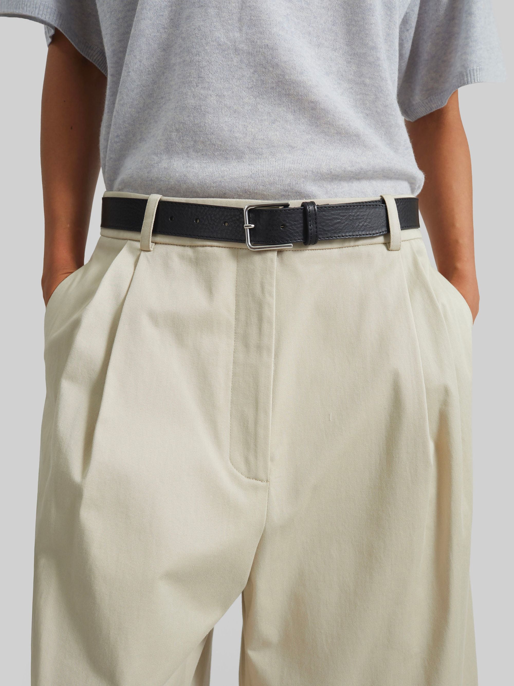 The Frankie Shop Shorts Beige Cotton Elastane
