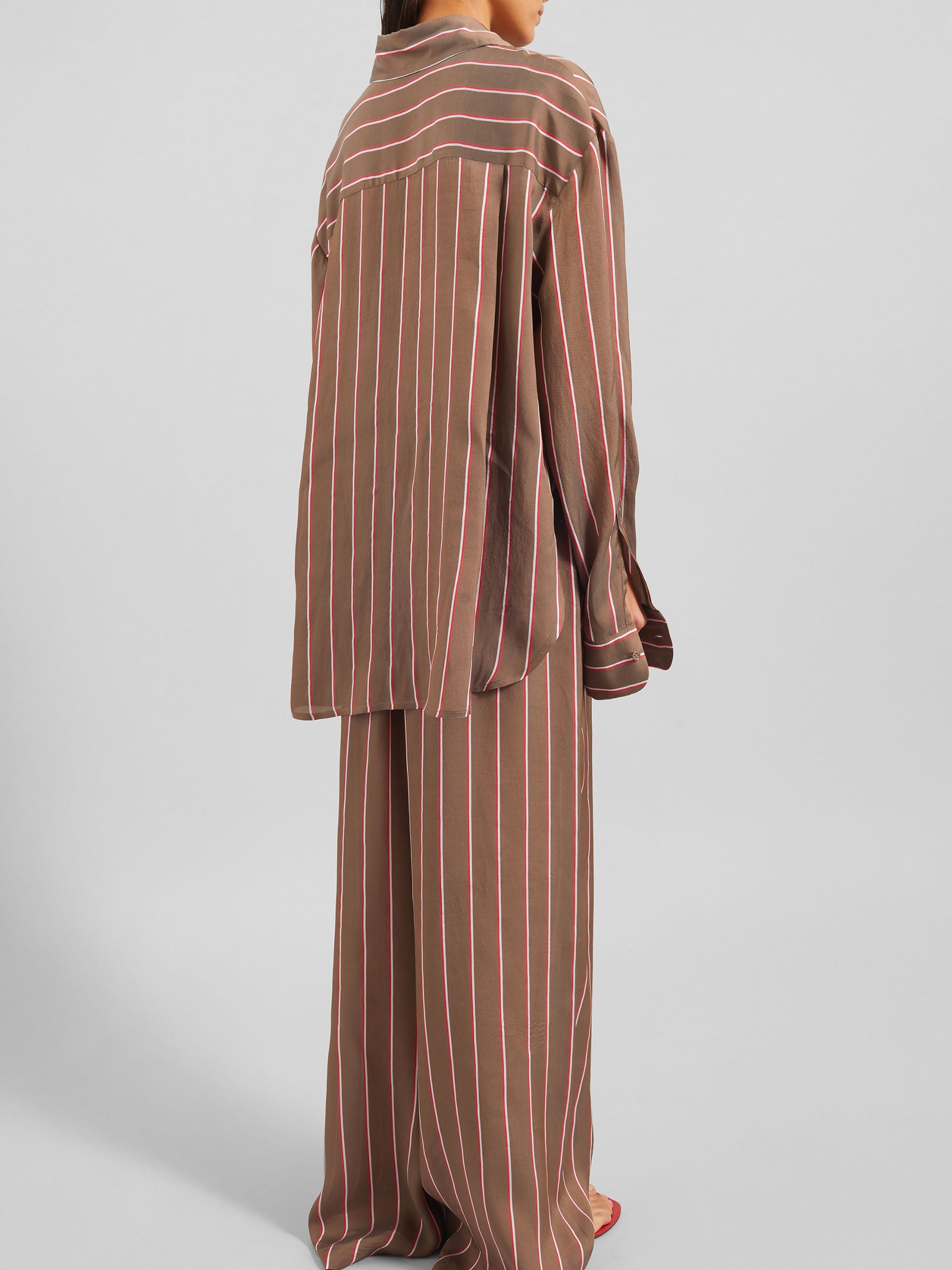 The Frankie Shop Shirts Marrone Viscose Silk