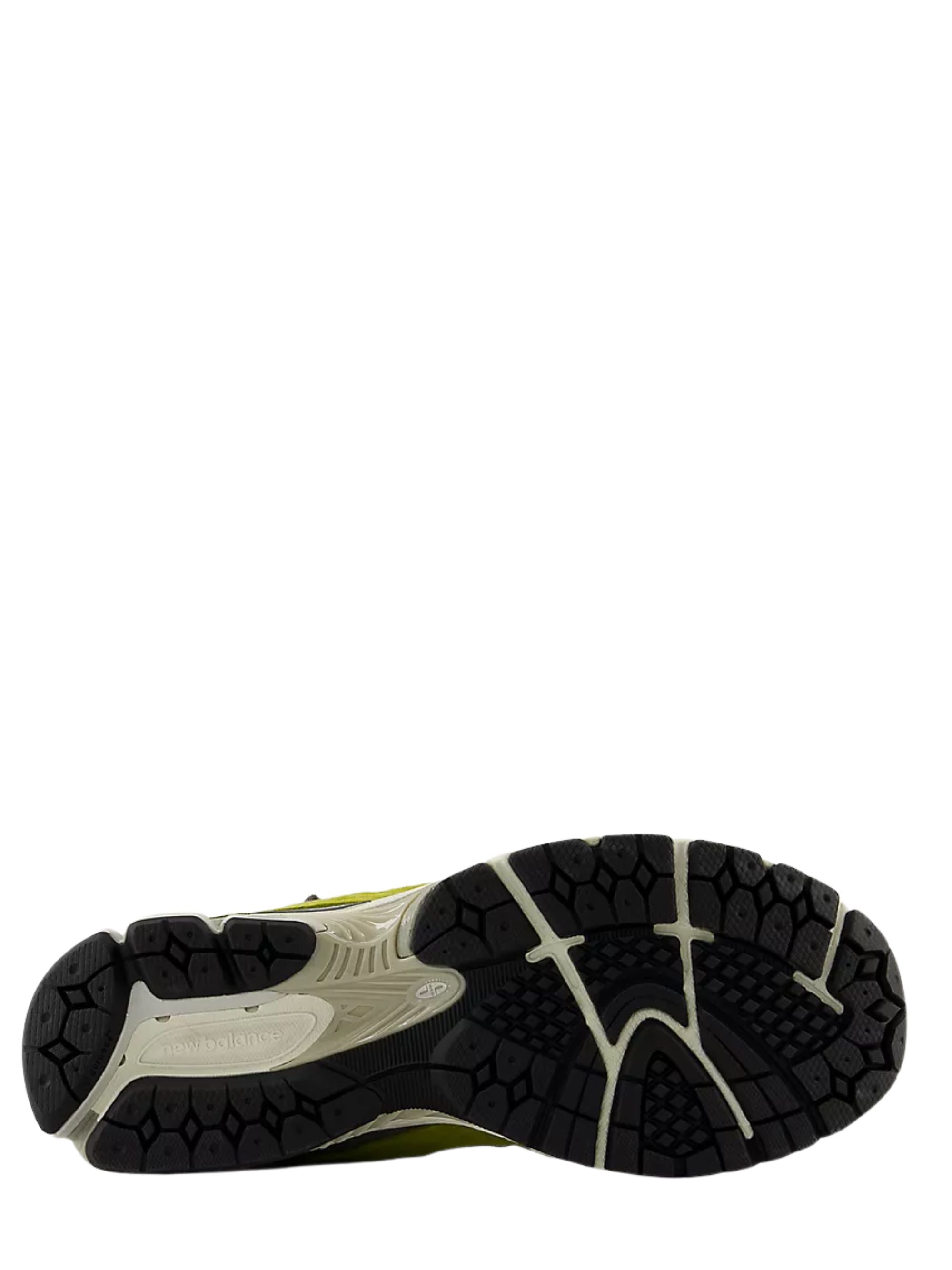 New Balance Sneakers Grey Suede Mesh