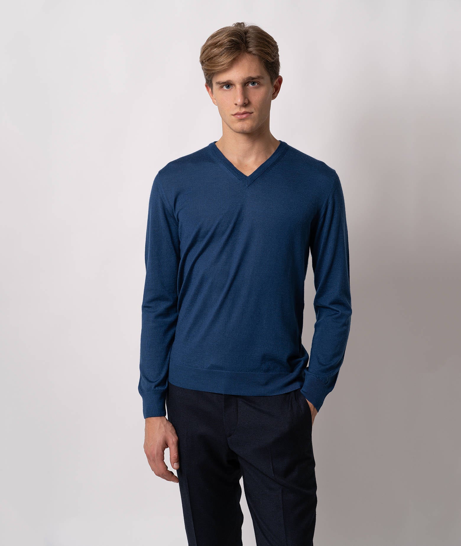 V-Neck Cashmere And Silk Sweater Alaska Navy V Neck