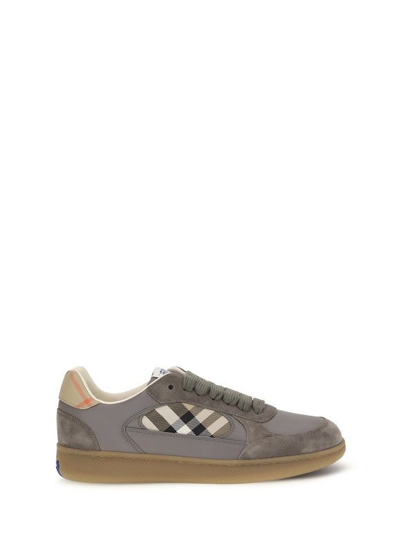 Burberry Upper: 100% Calf Leather sneaker in gray