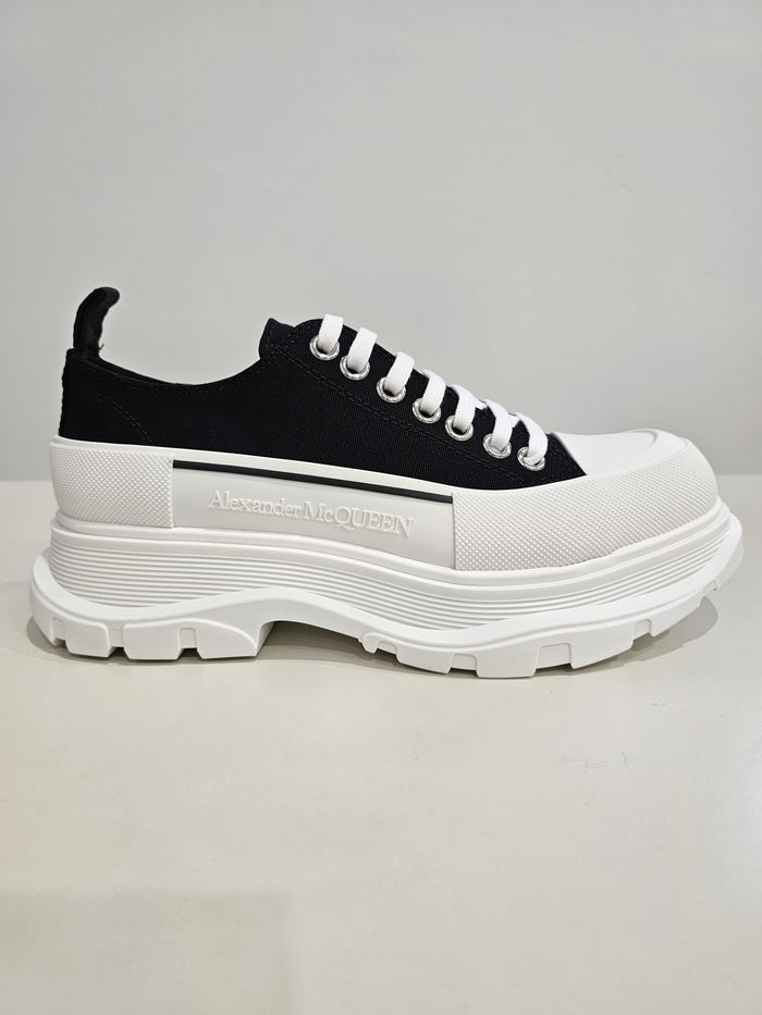 Alexander McQueen Sneakers Black Cotton