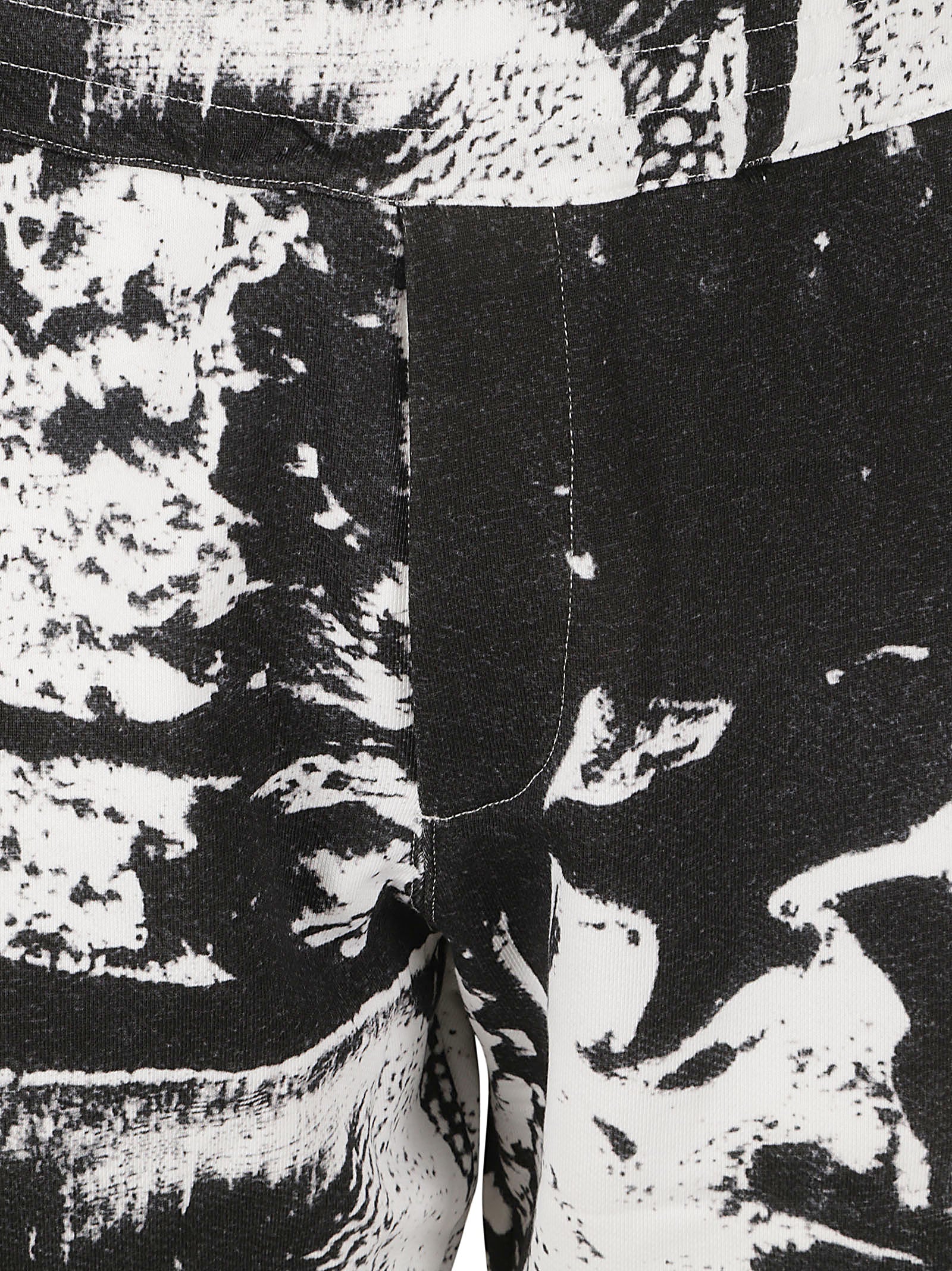 Alexander McQueen Shorts White - Black