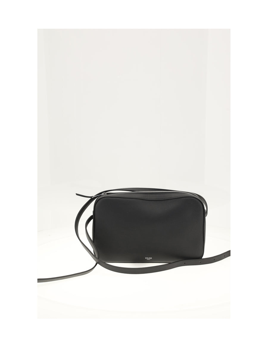 Messenger Bag With Charm Black-Ultra Blue Black/ultra Calf Leather (bos Taurus) Shoulder