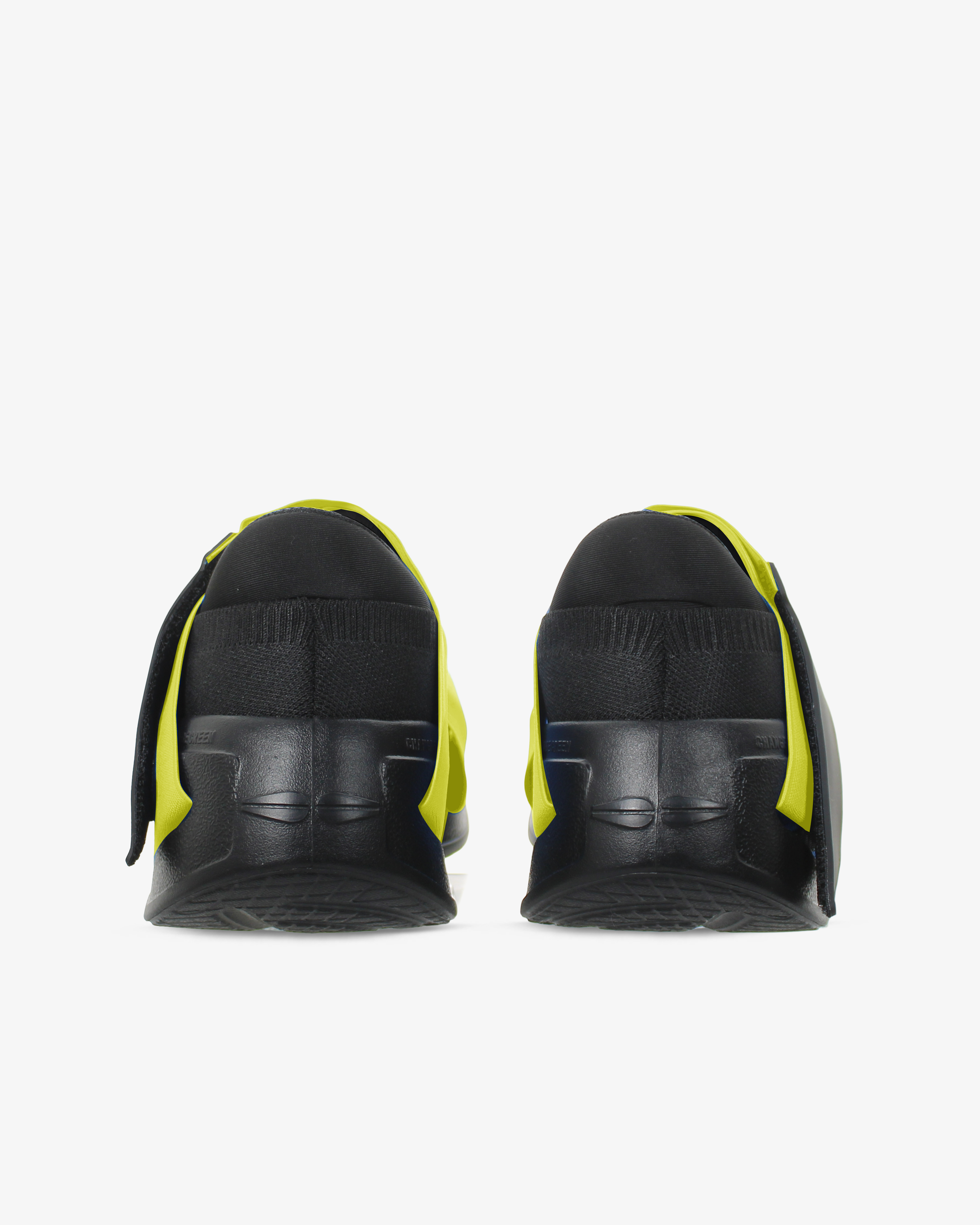 Change Shoe 07 Yellow Everyday Sneakers