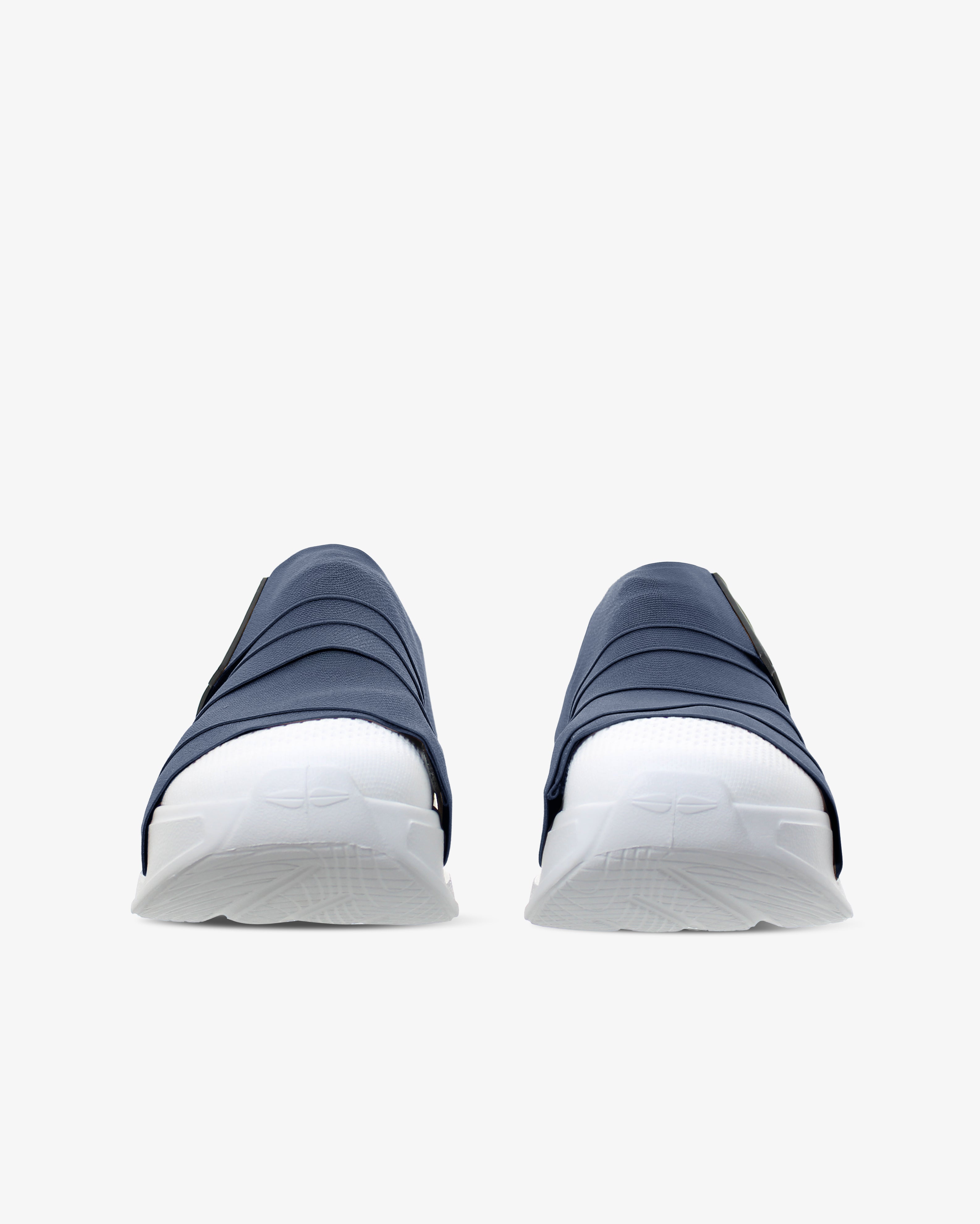 Change Shoe 06 Navy Everyday Sneakers