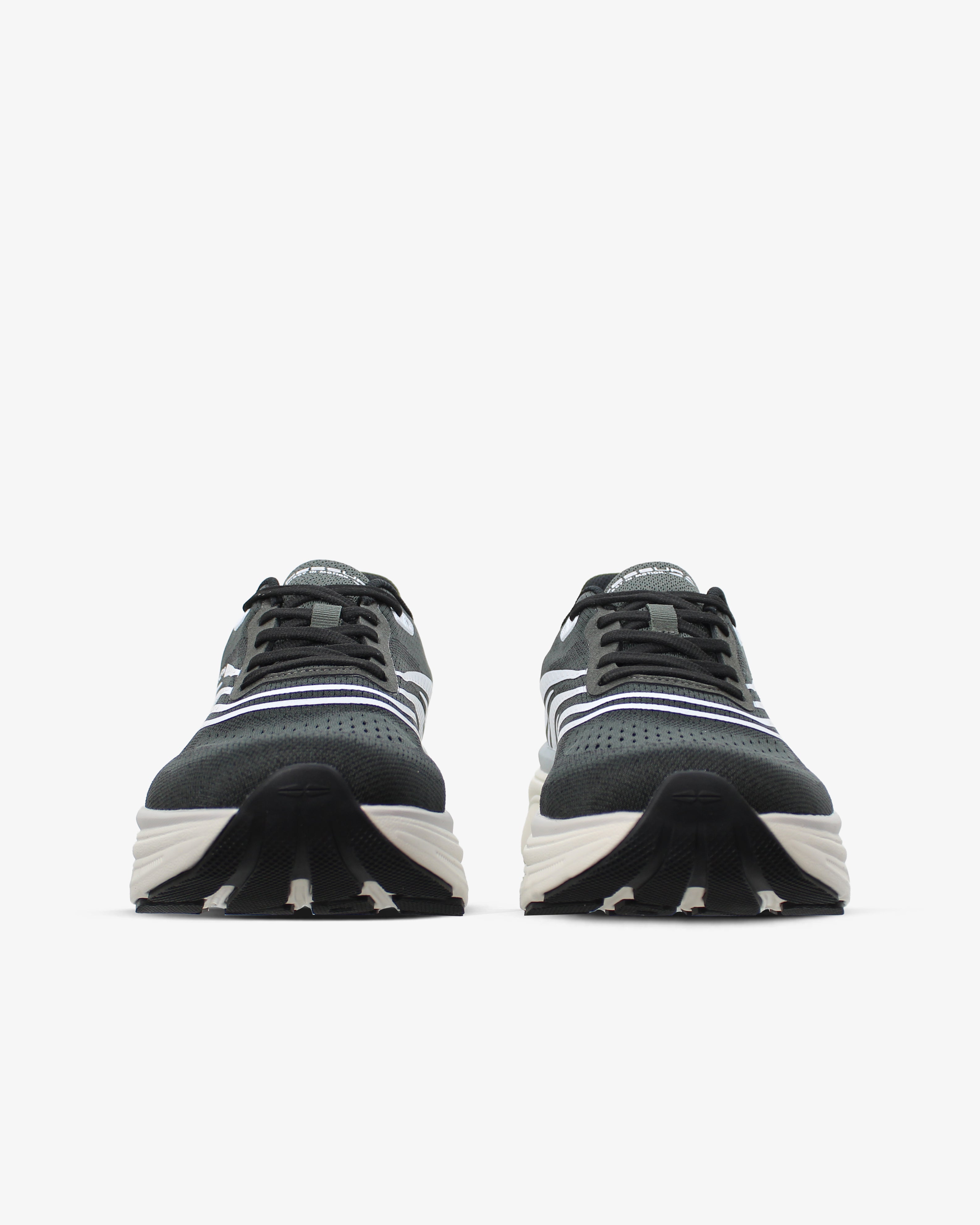 Speed 01 11 Black White Running Sneakers
