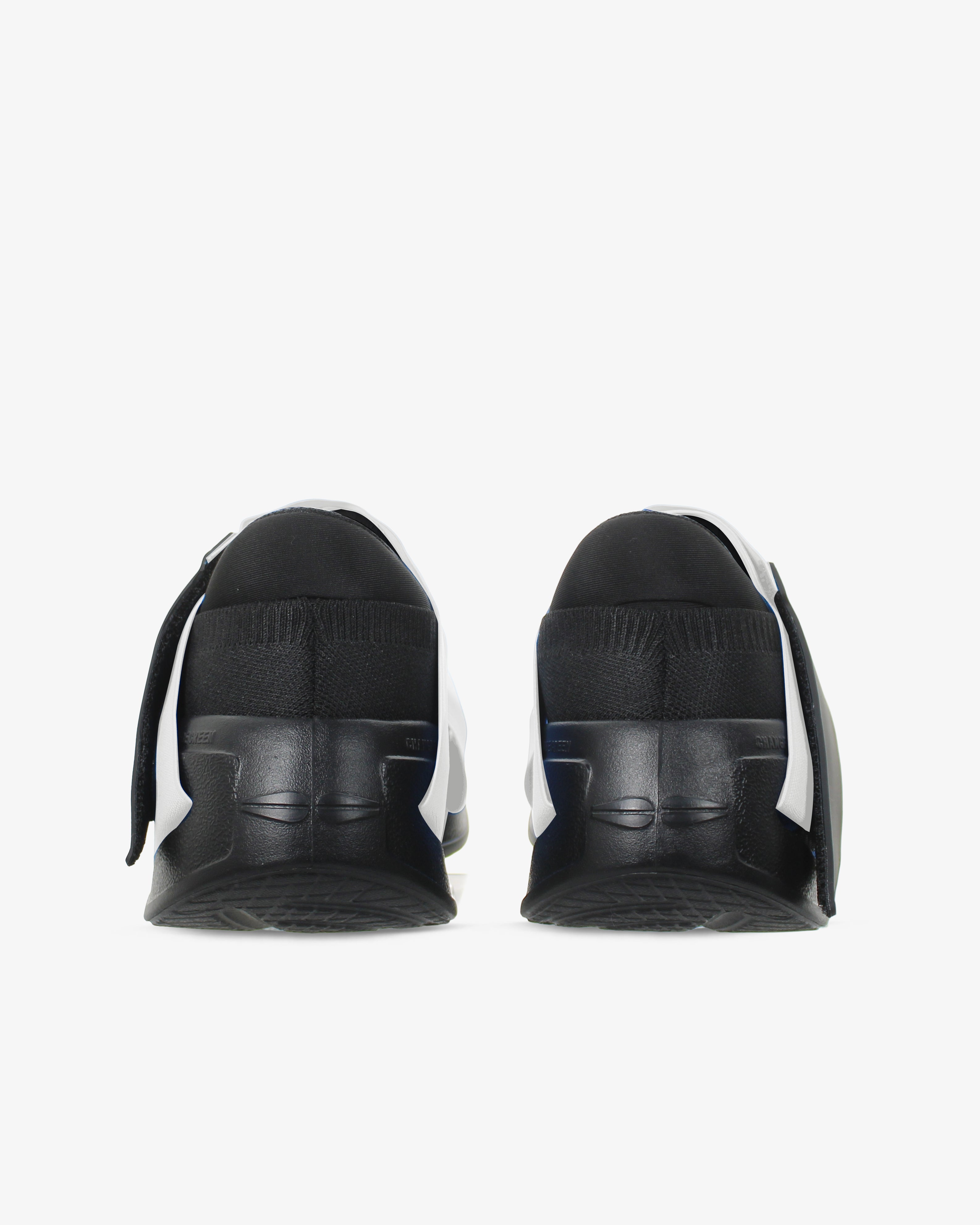 Change Shoe 03 White Everyday Sneakers