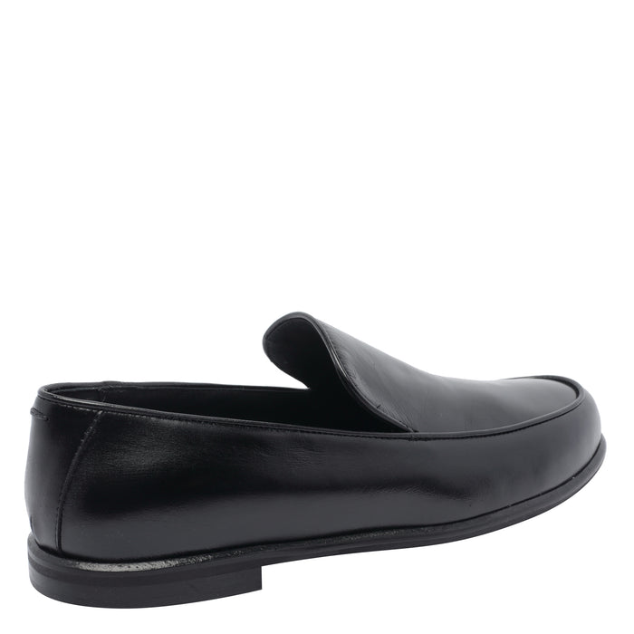 Poeve Flat Shoes Black Calf Leather/rubber Sole
