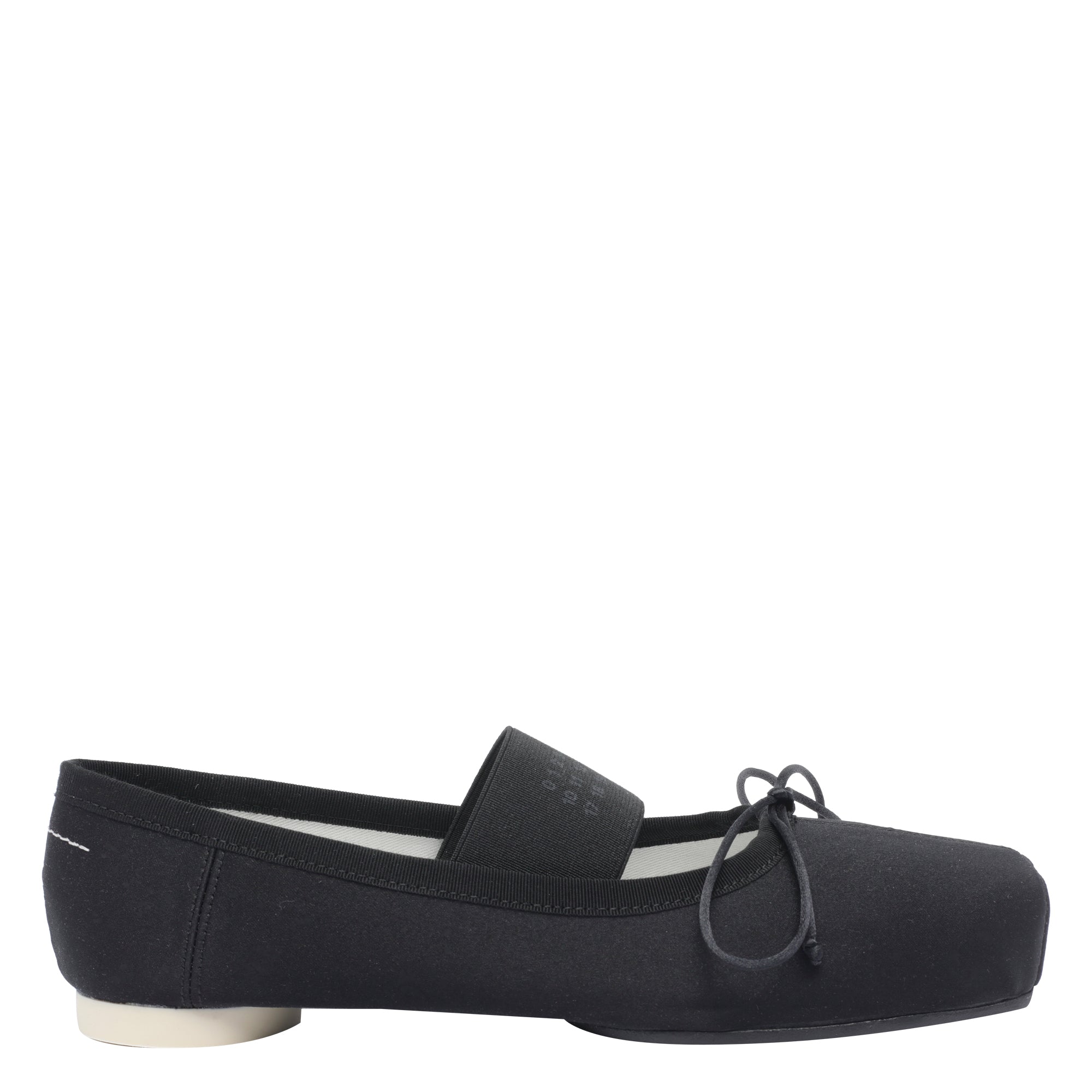 Mm6 Maison Margiela Flat Shoes Black Fabric/ Leather Sole