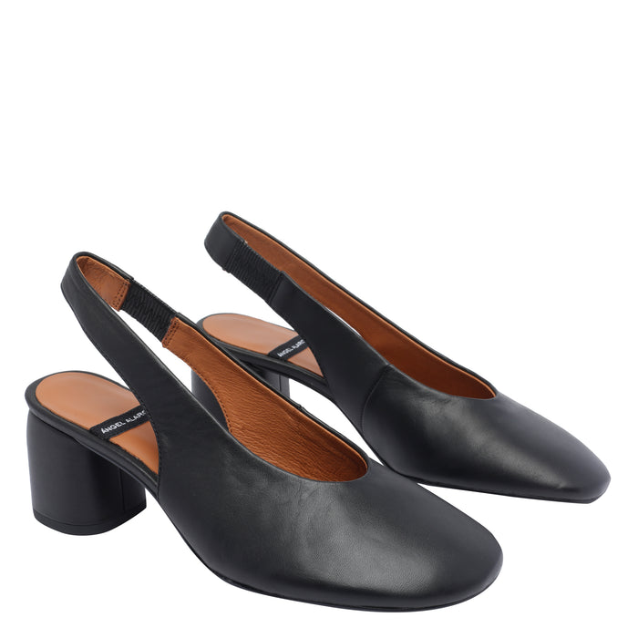 Angel Alarcon With Heel Black Calf Leather/rubber Sole