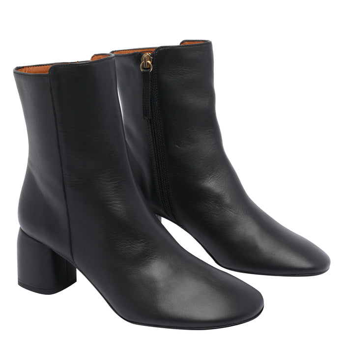 ANGEL ALARCON Boots Black Calf Leather/rubber Sole