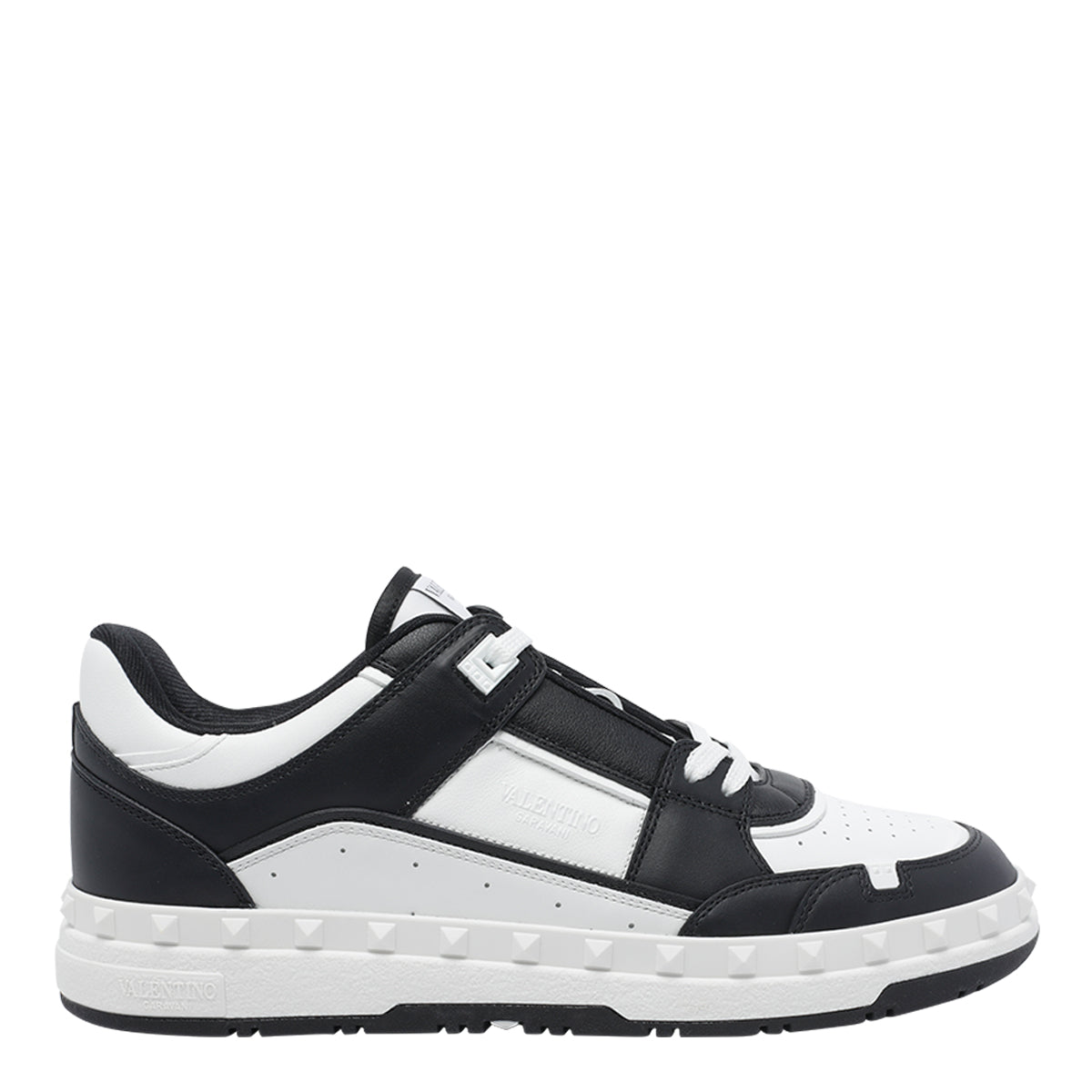 Valentino Garavani Sneakers Black Calf Leather/rubber Sole