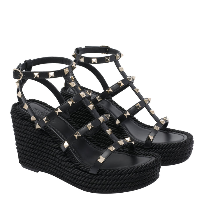 Valentino Garavani Sandals Black Calf Leather/rubber Sole
