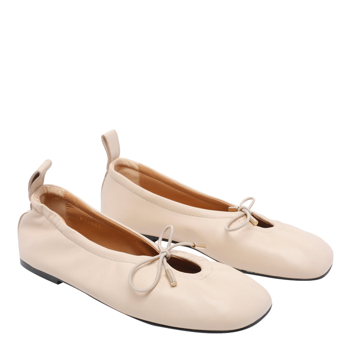 ALOHAS Flat shoes Beige Calf Leather/rubber Sole